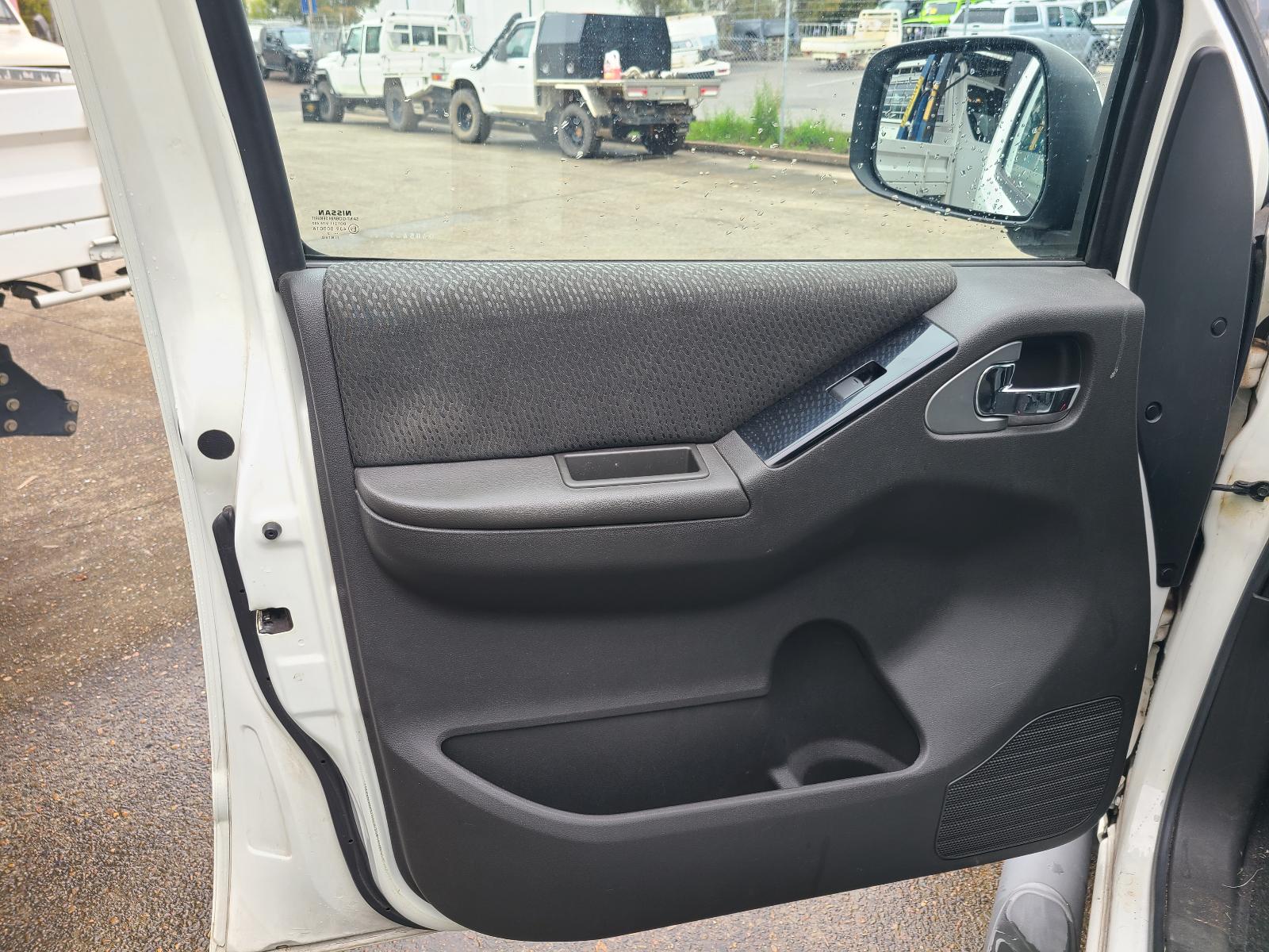 View Nissan Navara 2012 4 Door Utility