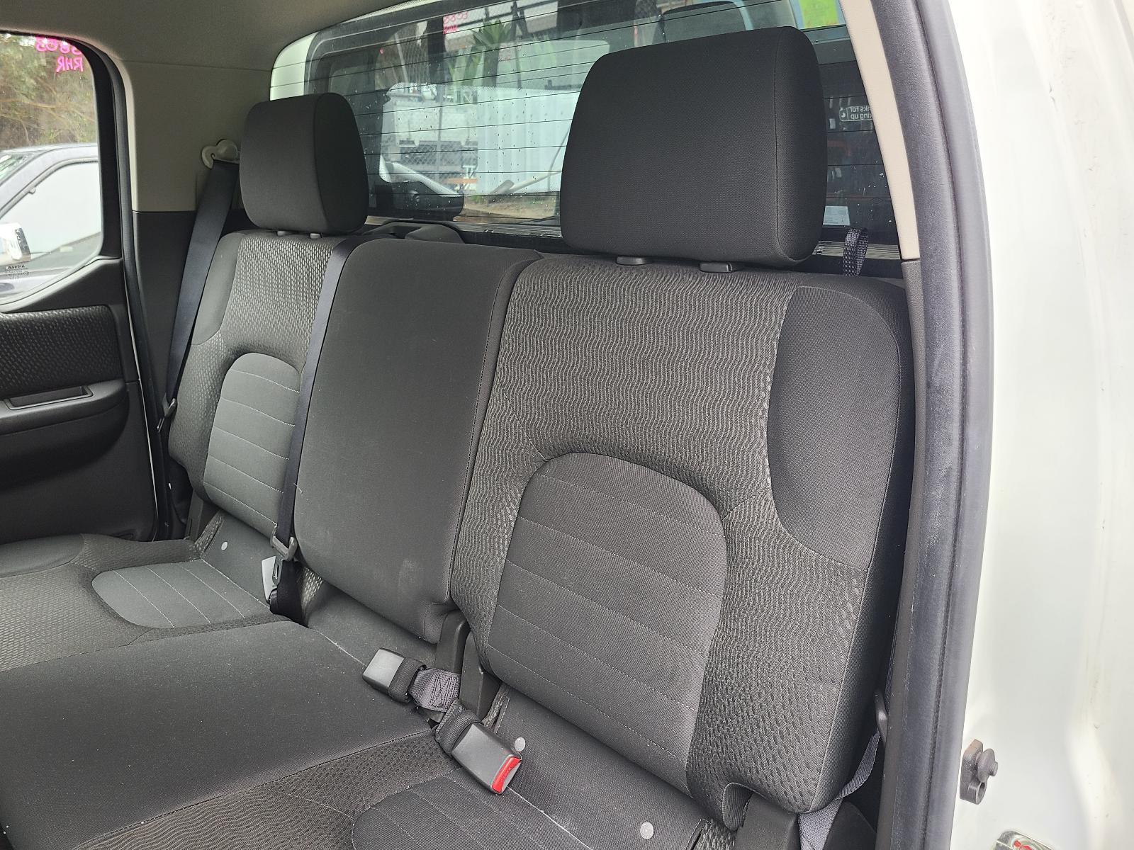 View Nissan Navara 2012 4 Door Utility