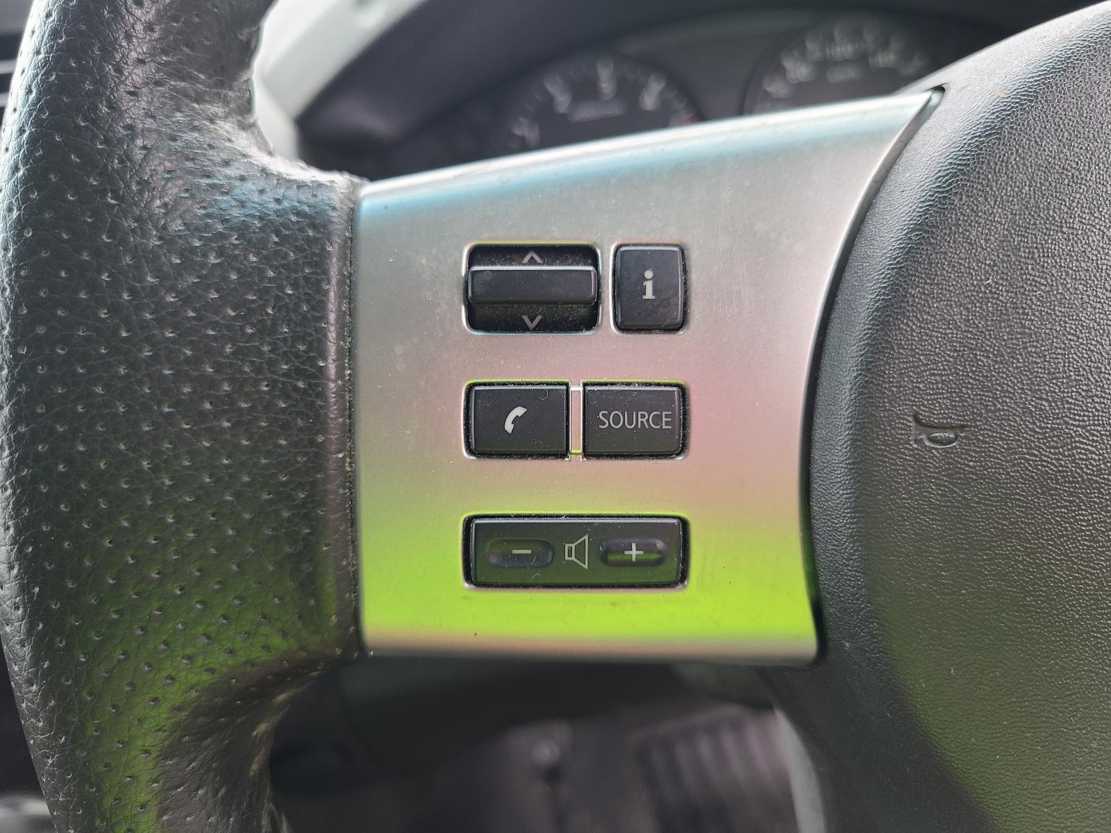 View Nissan Navara 2012 4 Door Utility