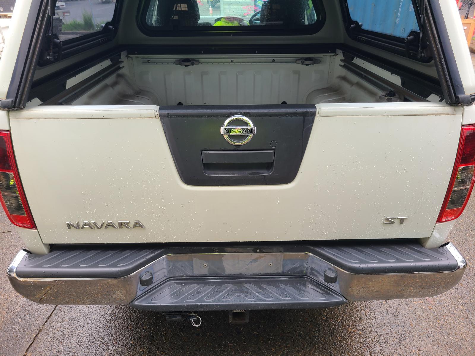 View Nissan Navara 2012 4 Door Utility