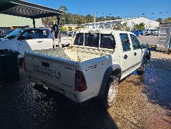 View Isuzu Dmax 2011  