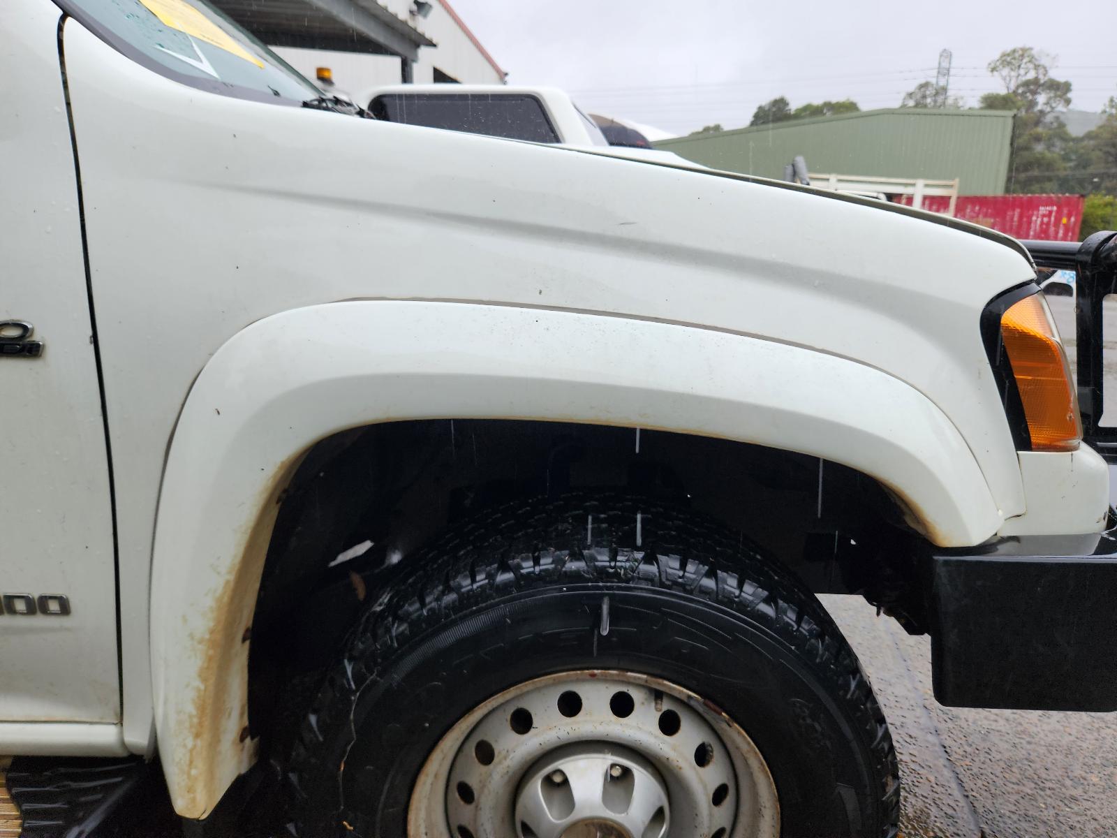 View Holden Colorado 2011 4 Door Utility