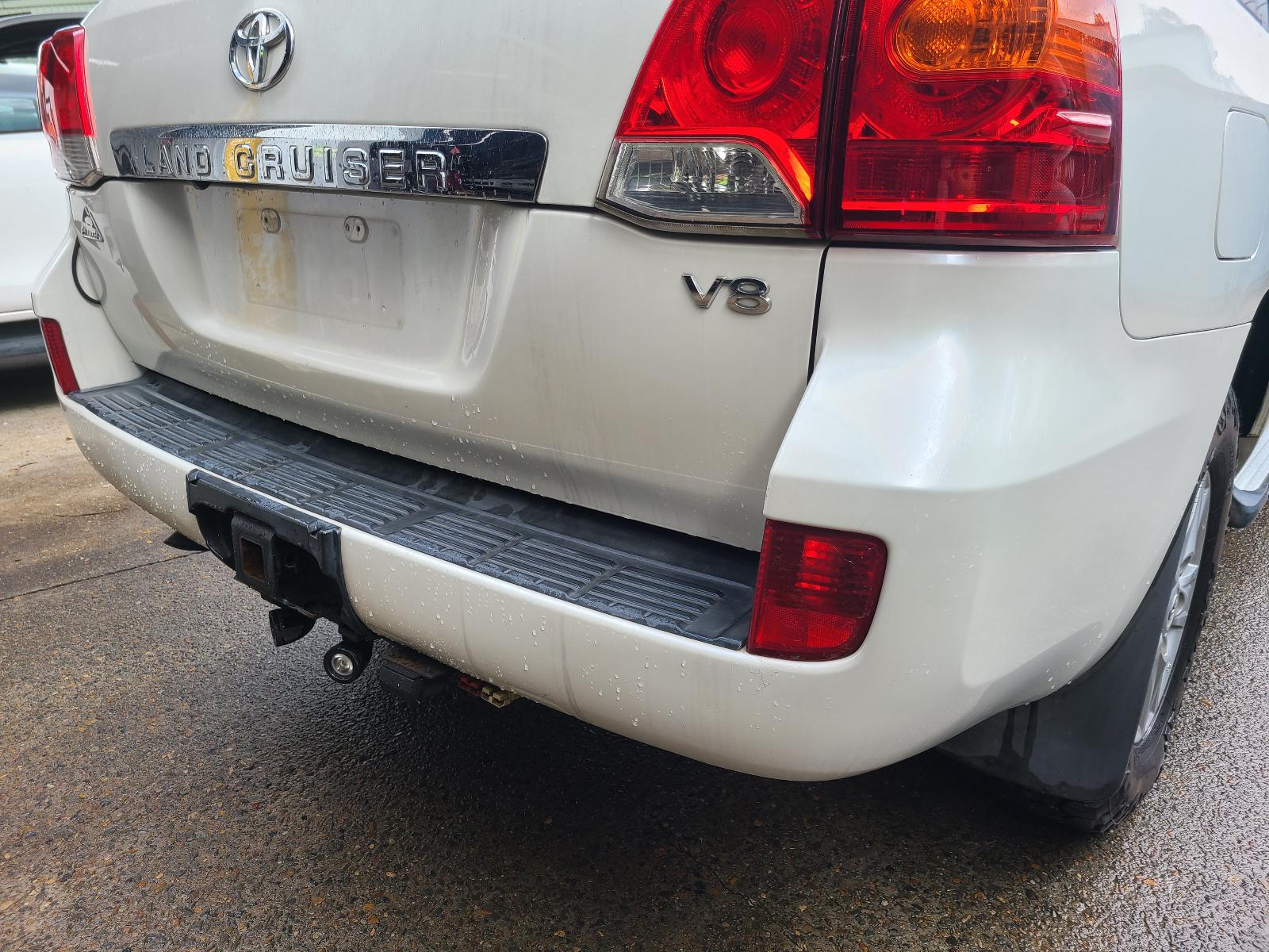 View Toyota Landcruiser 2013 4 Door Station Wagon