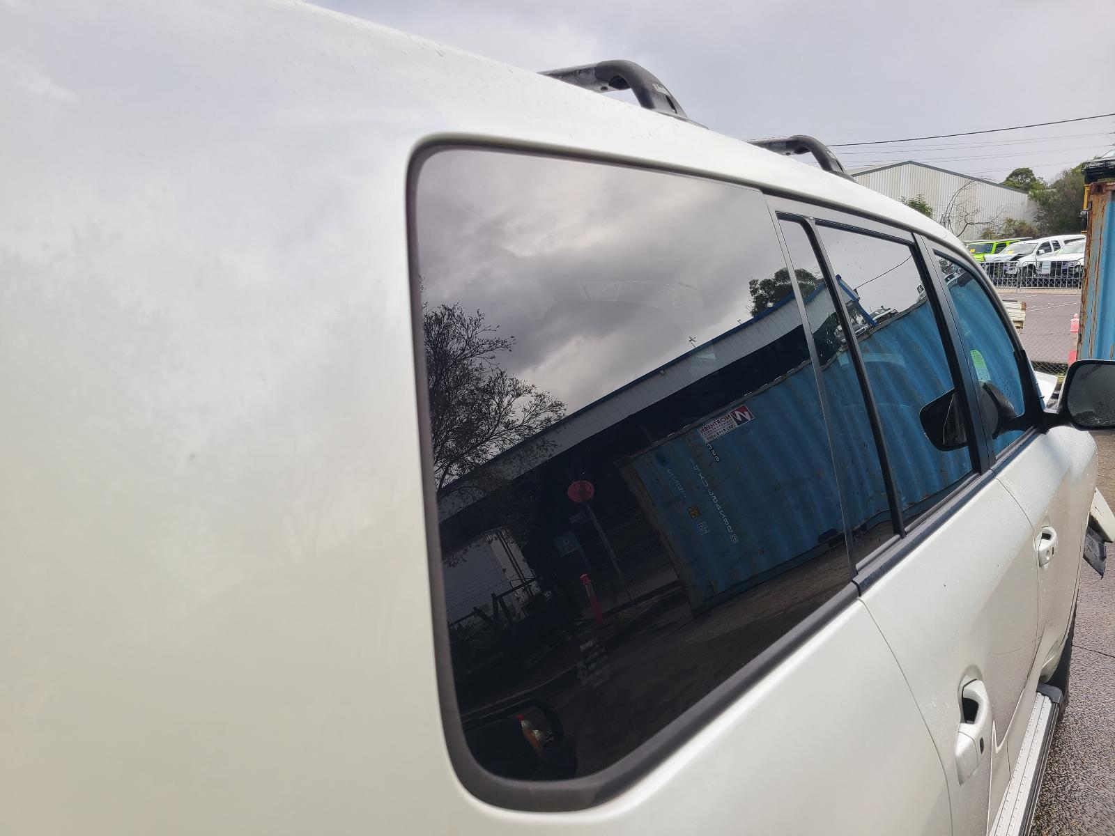 View Toyota Landcruiser 2013 4 Door Station Wagon