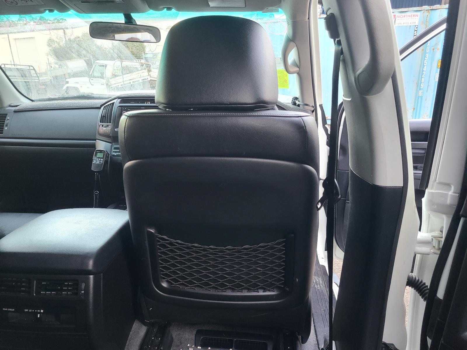 View Toyota Landcruiser 2013 4 Door Station Wagon