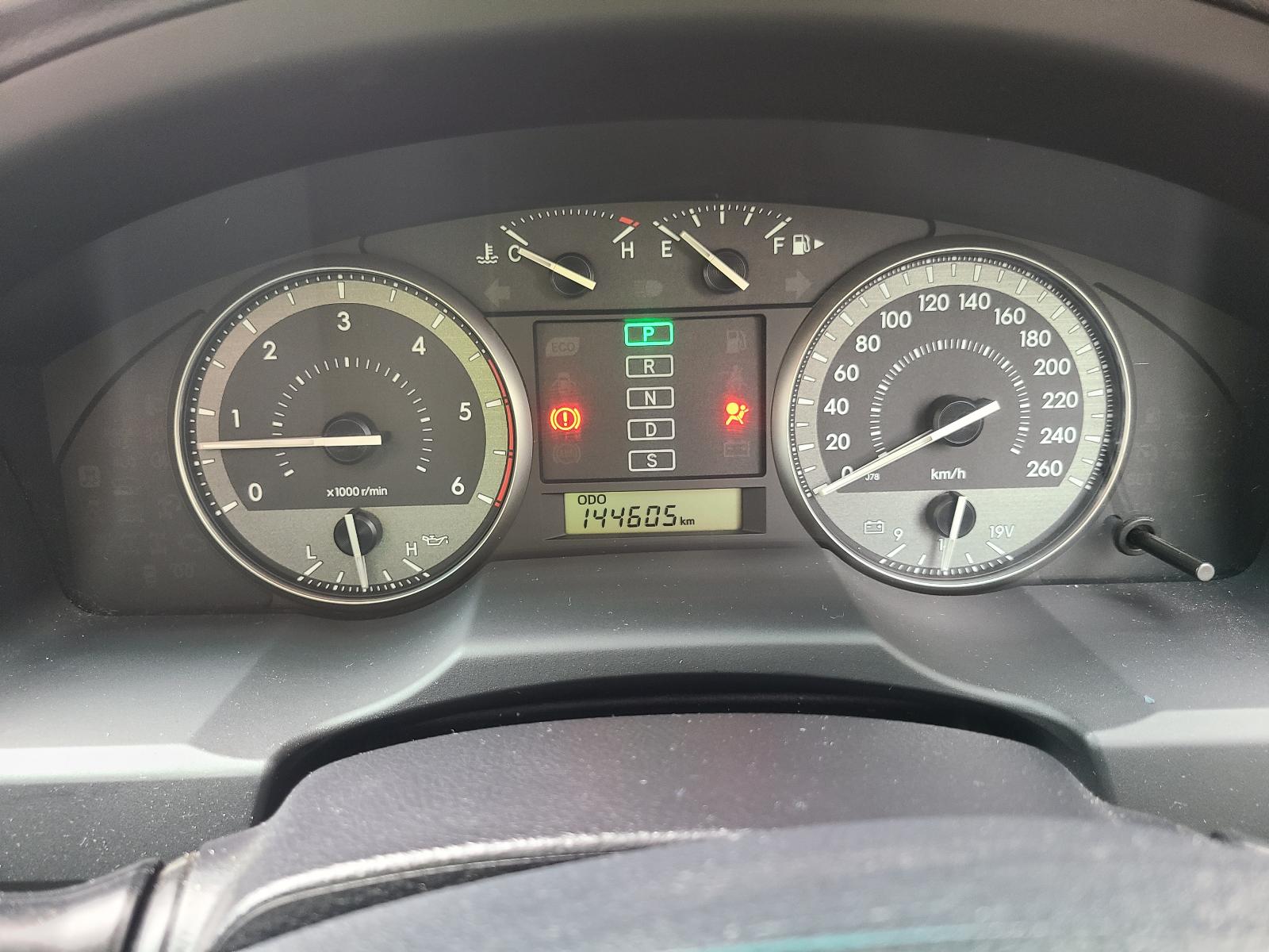 View Toyota Landcruiser 2013 4 Door Station Wagon