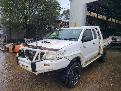 View Auto part Sump Guard Toyota Hilux 2013