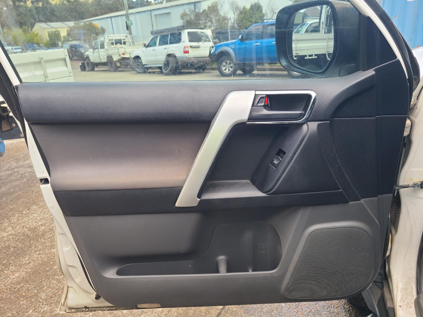 View Toyota Prado 2012 4 Door Station Wagon
