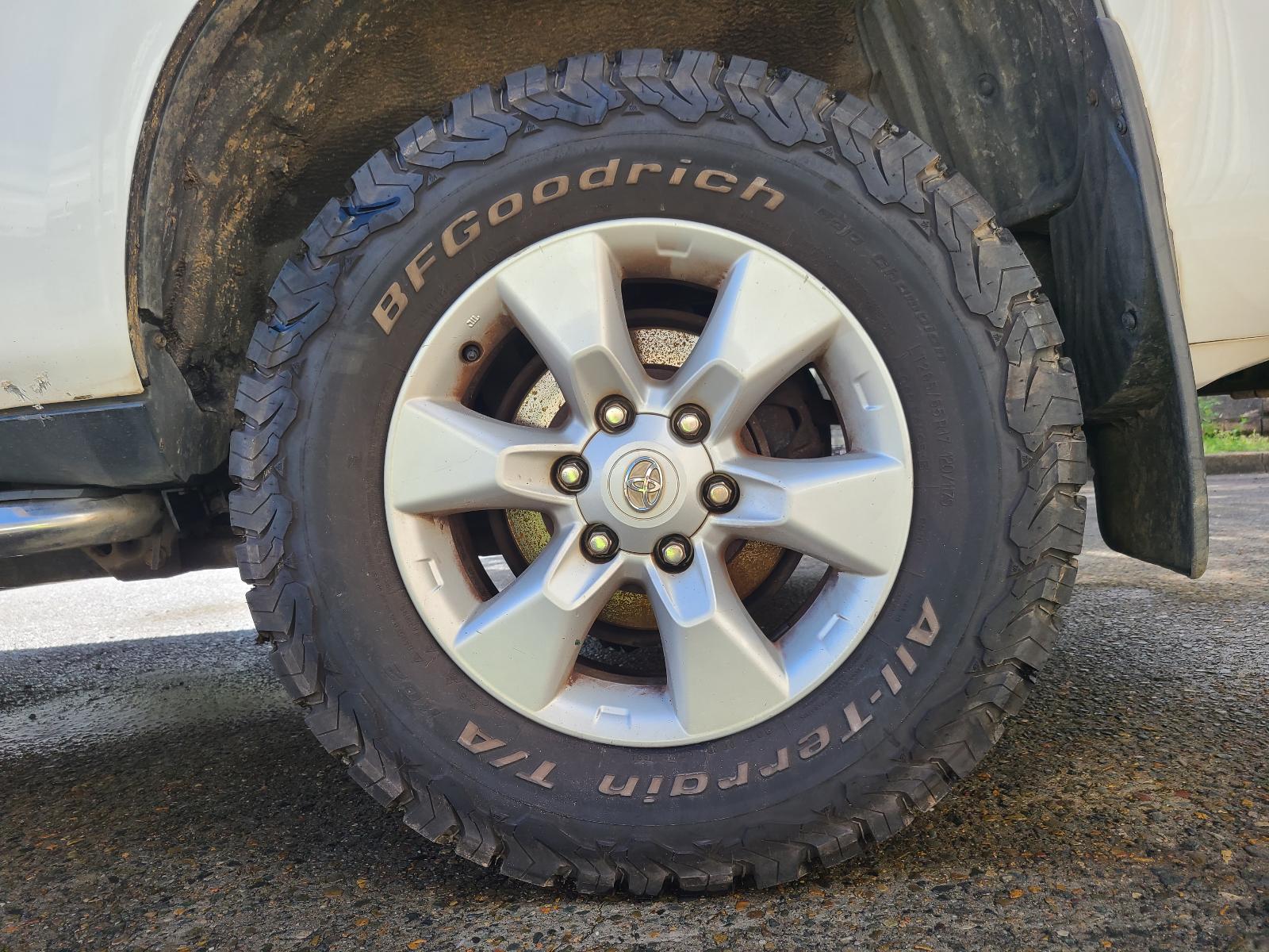 View Toyota Prado 2012 4 Door Station Wagon