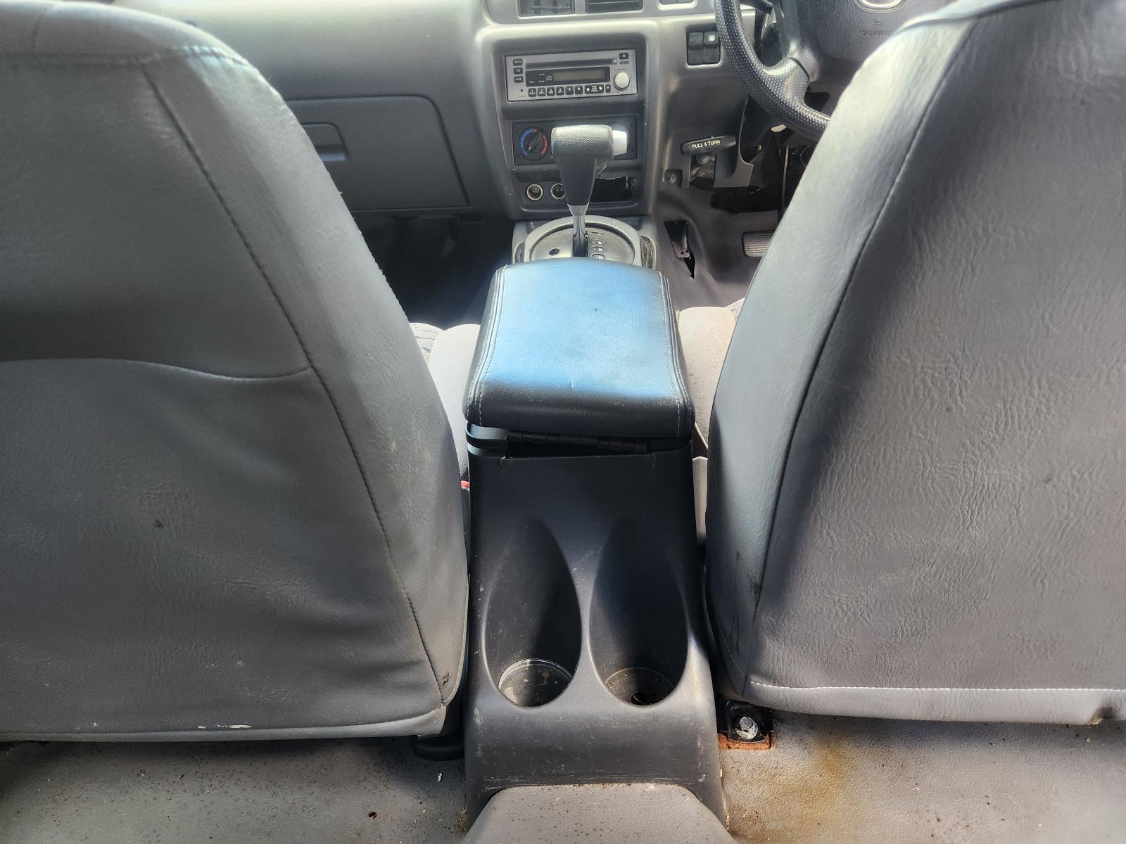 View Mazda Bravo 2006  