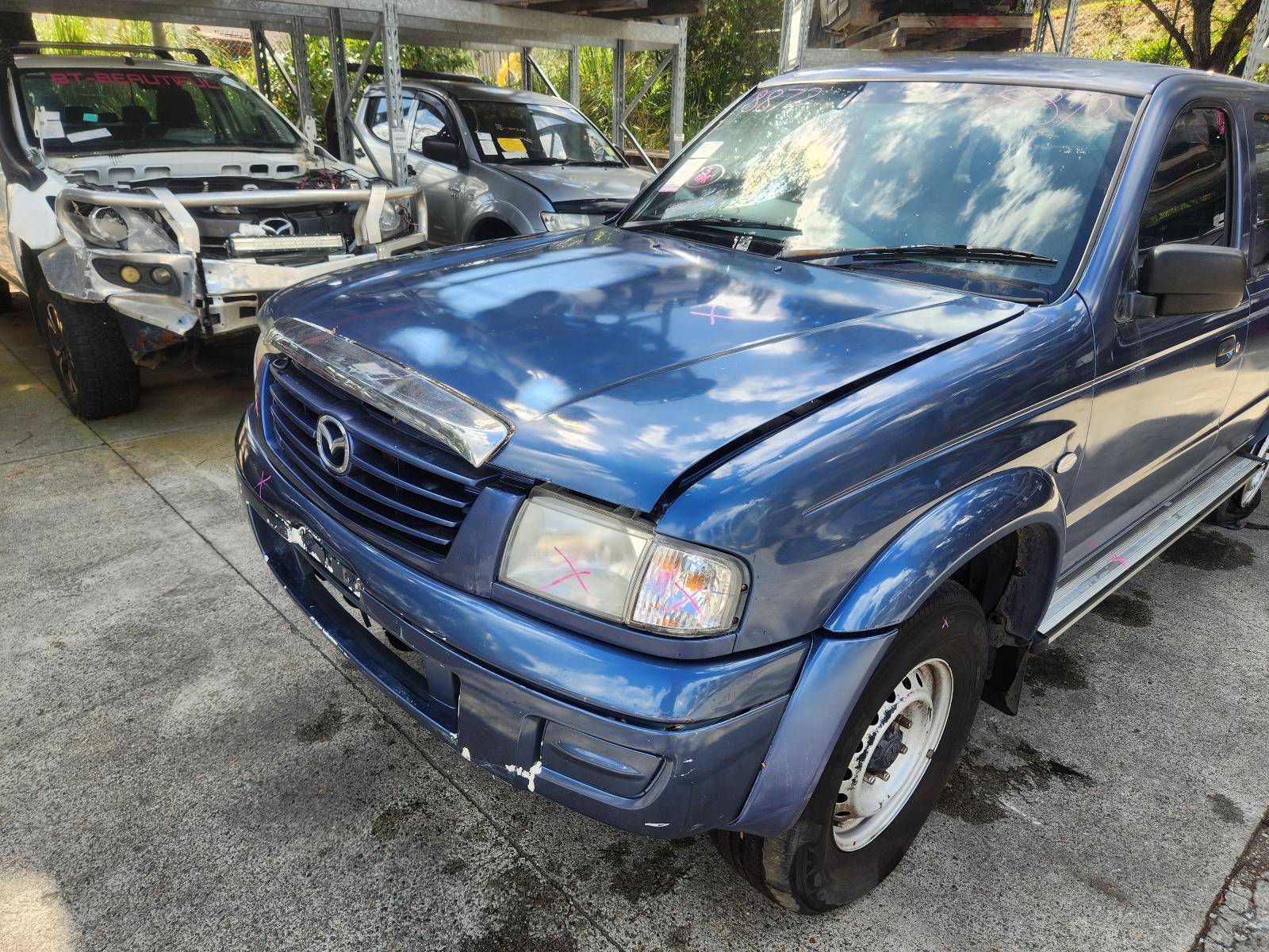 View Mazda Bravo 2006  