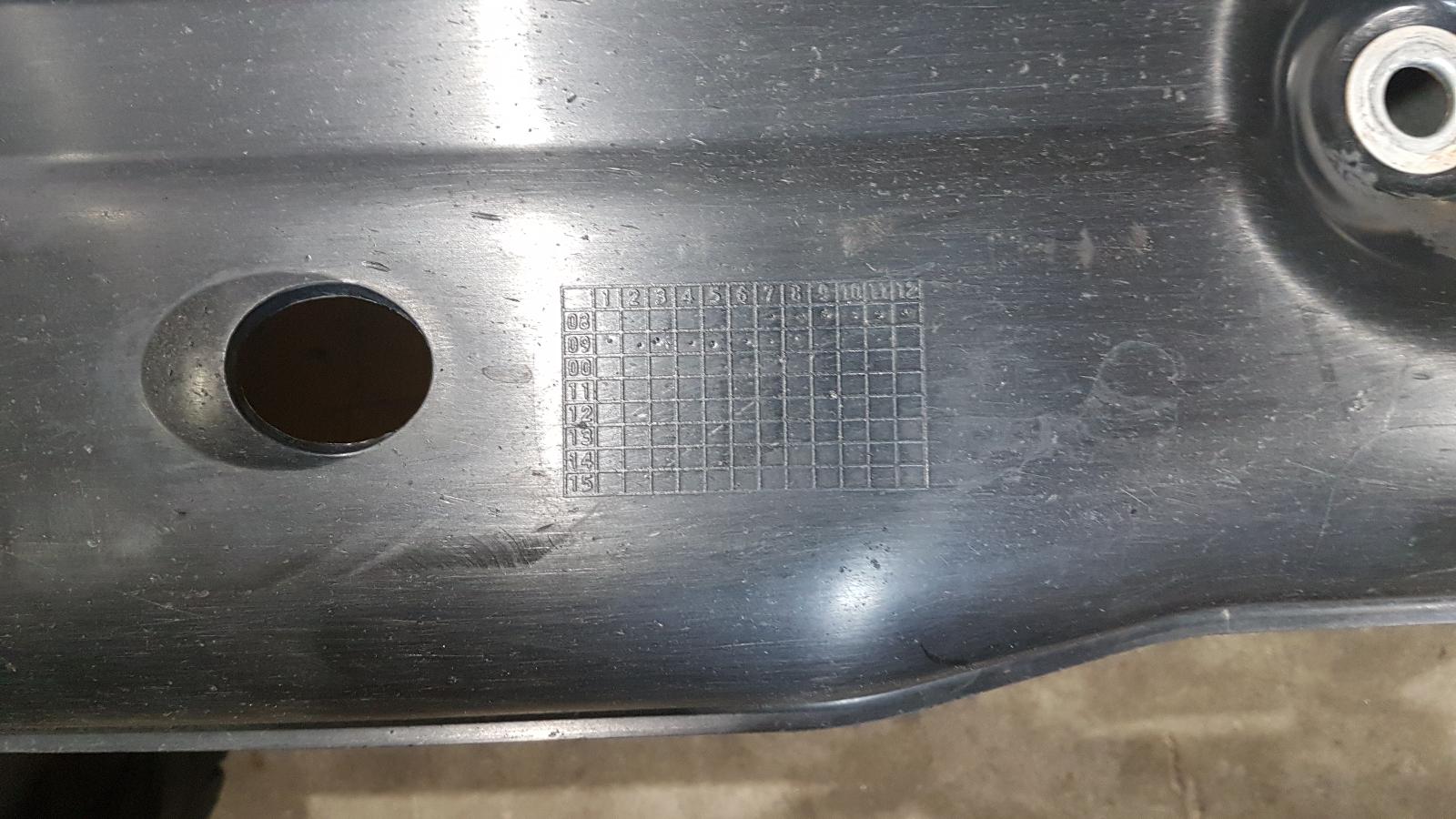 Fuel Tank Hilux Toyota 2009