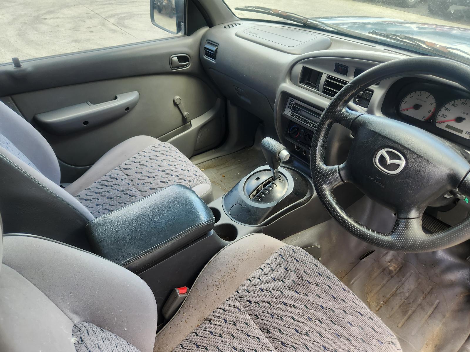 View Mazda Bravo 2006  