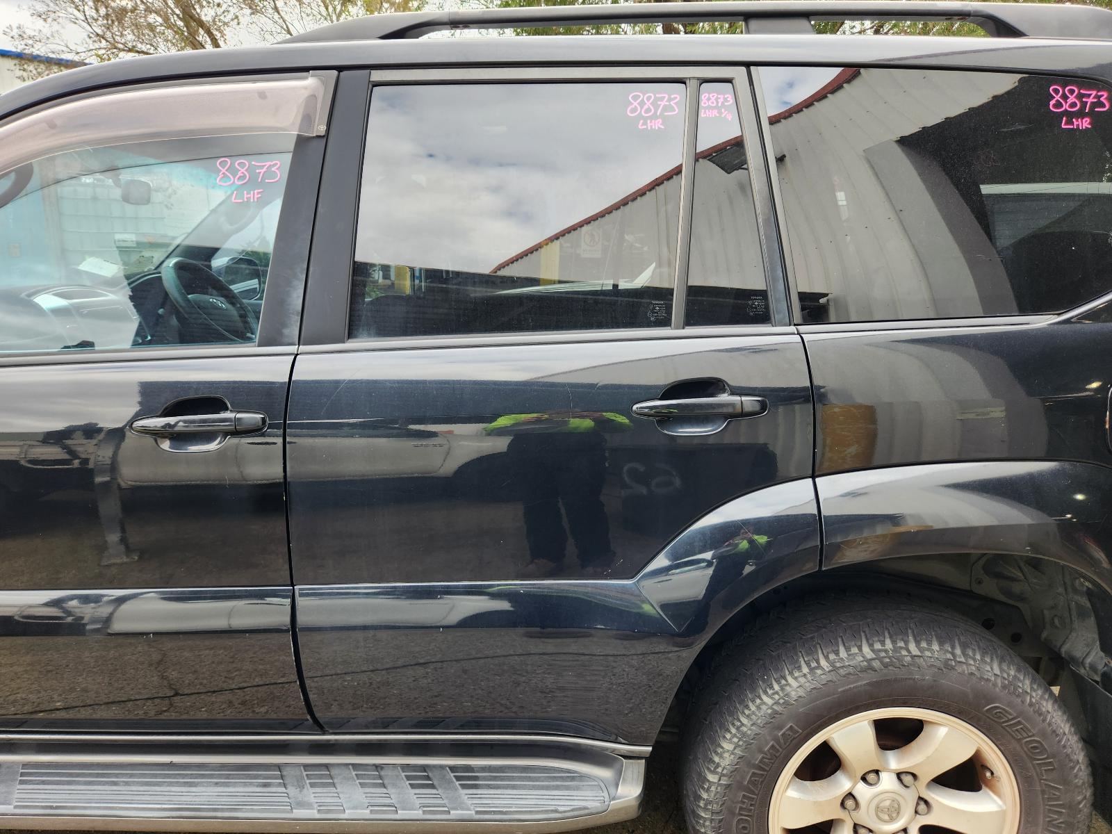 Toyota Prado 2006 4 Door Station Wagon View Toyota Prado 2006 4 Door Station Wagon