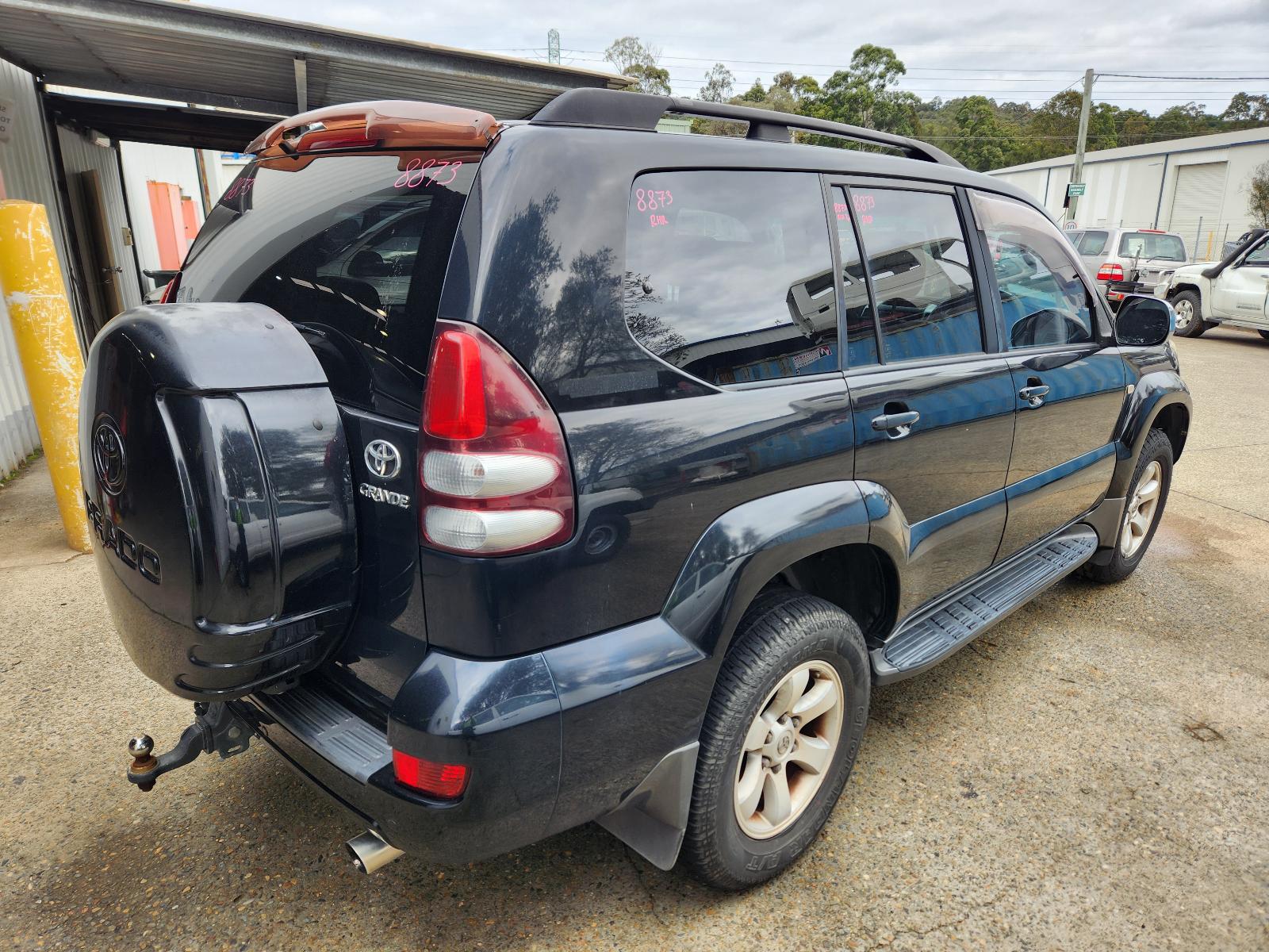 Toyota Prado 2006 4 Door Station Wagon View Toyota Prado 2006 4 Door Station Wagon