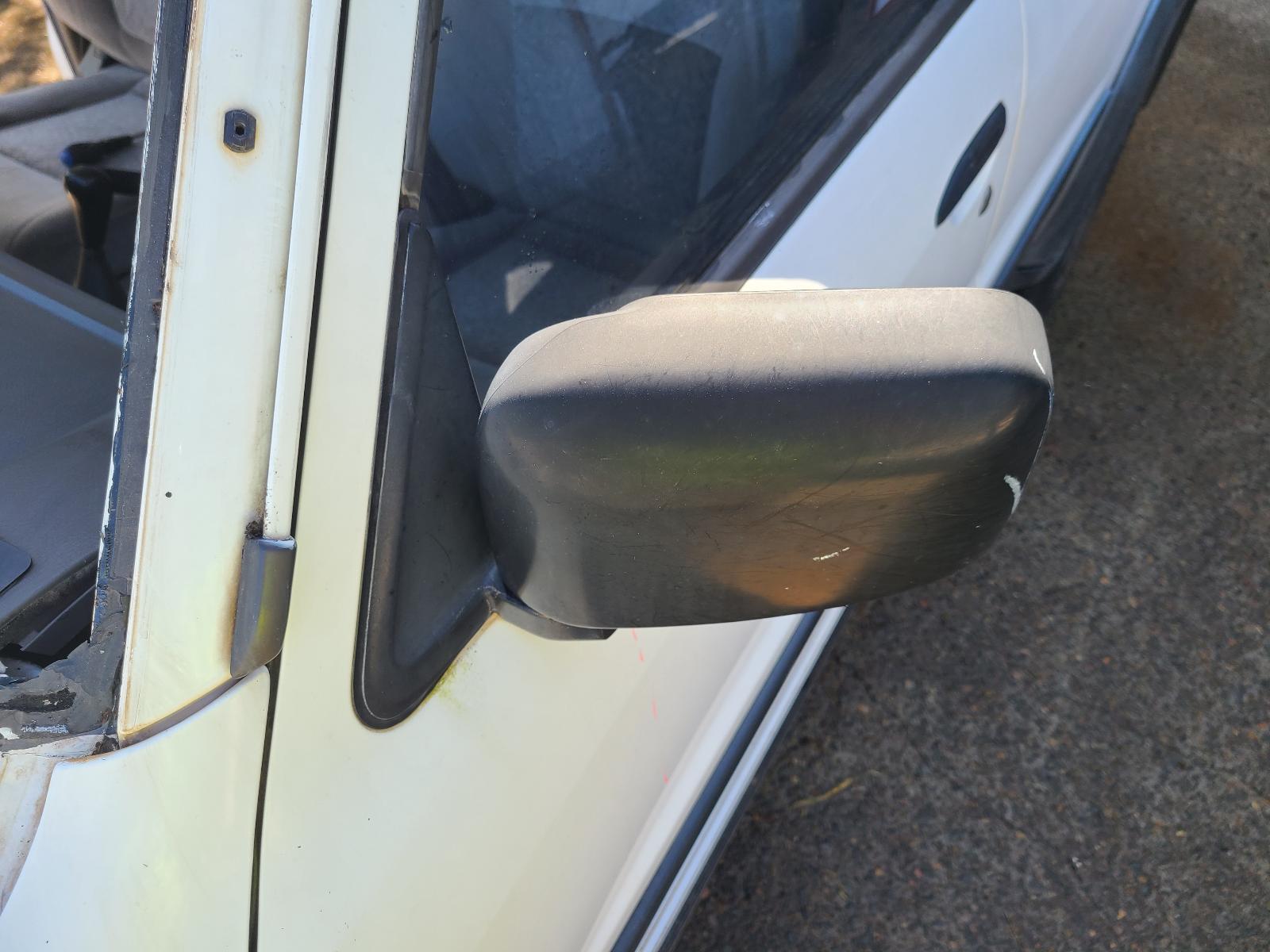 View Nissan Patrol 1999 4 Door Station Wagon
