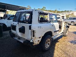 View Nissan Patrol 1999 4 Door Station Wagon