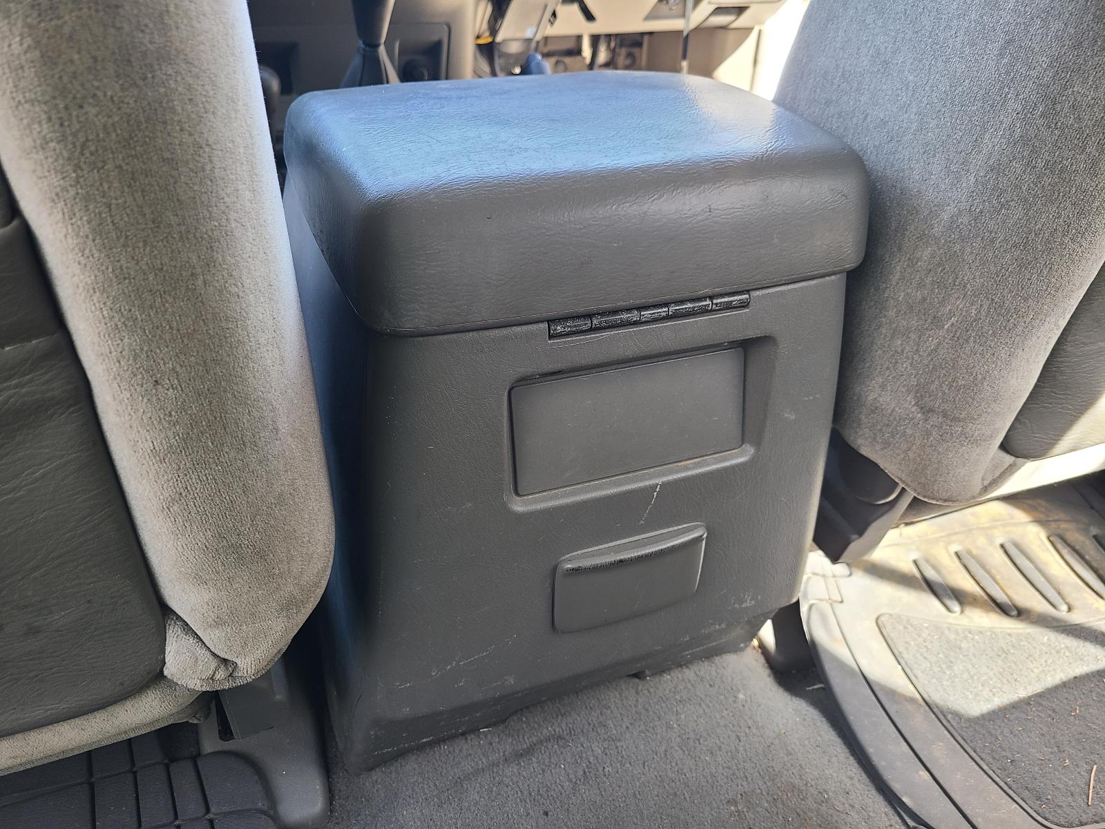 View Nissan Patrol 1999 4 Door Station Wagon