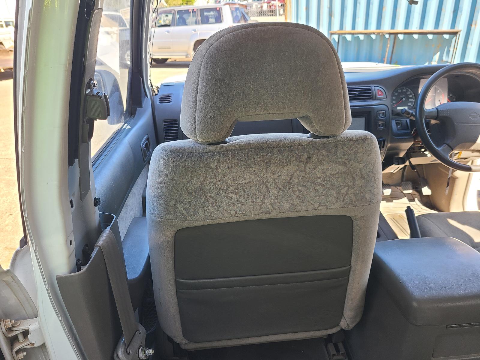 View Nissan Patrol 1999 4 Door Station Wagon