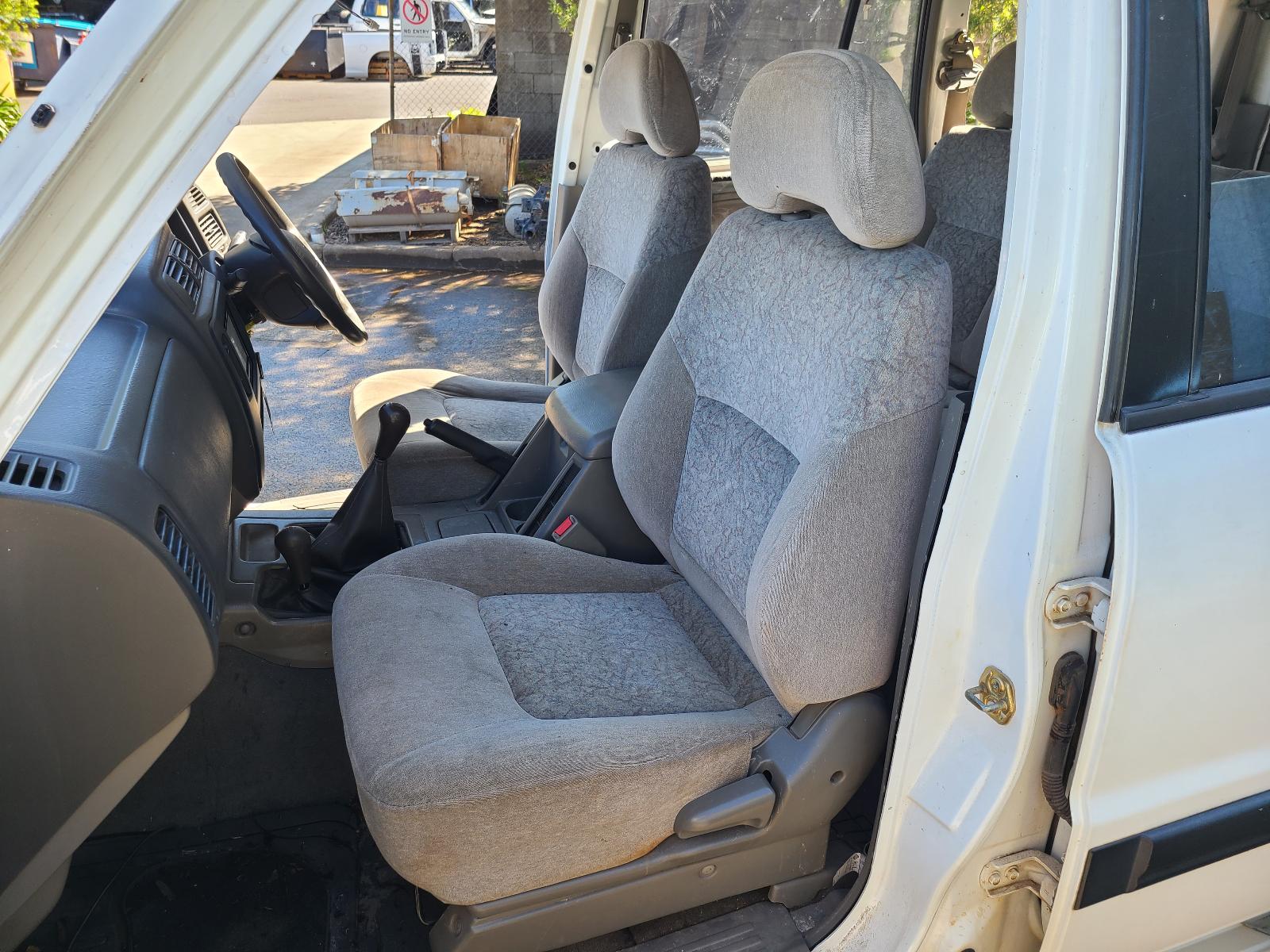 View Nissan Patrol 1999 4 Door Station Wagon