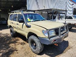 View Toyota Landcruiser 1999 4 Door Station Wagon