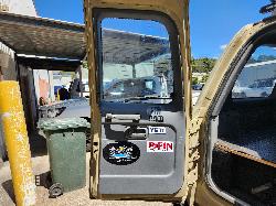 View Toyota Landcruiser 1999 4 Door Station Wagon
