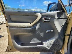 View Toyota Landcruiser 1999 4 Door Station Wagon