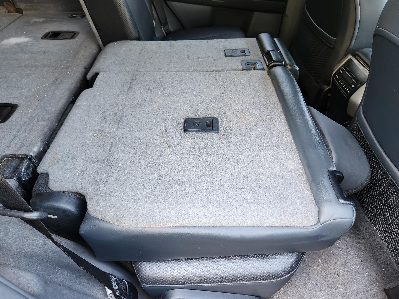 View Toyota Prado 2013 4 Door Station Wagon