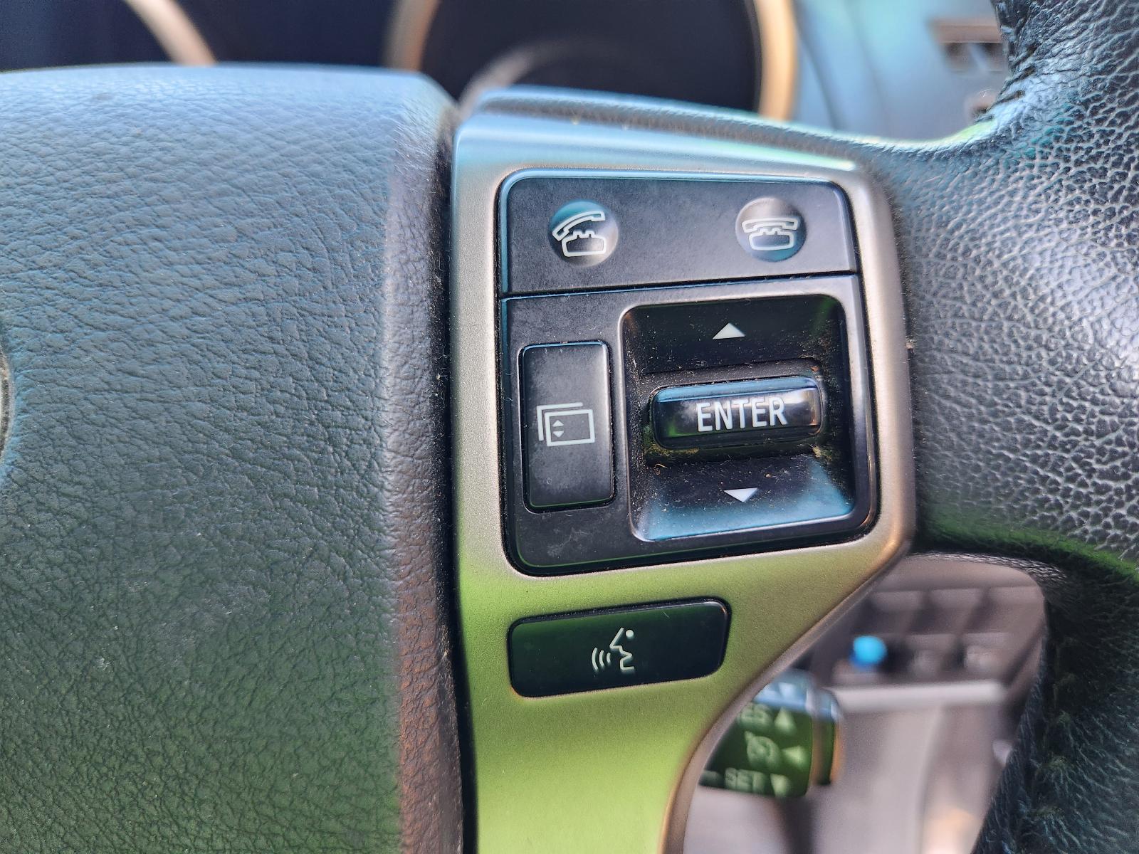 View Toyota Prado 2013 4 Door Station Wagon