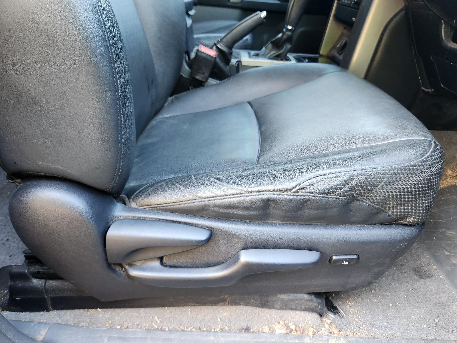View Toyota Prado 2013 4 Door Station Wagon