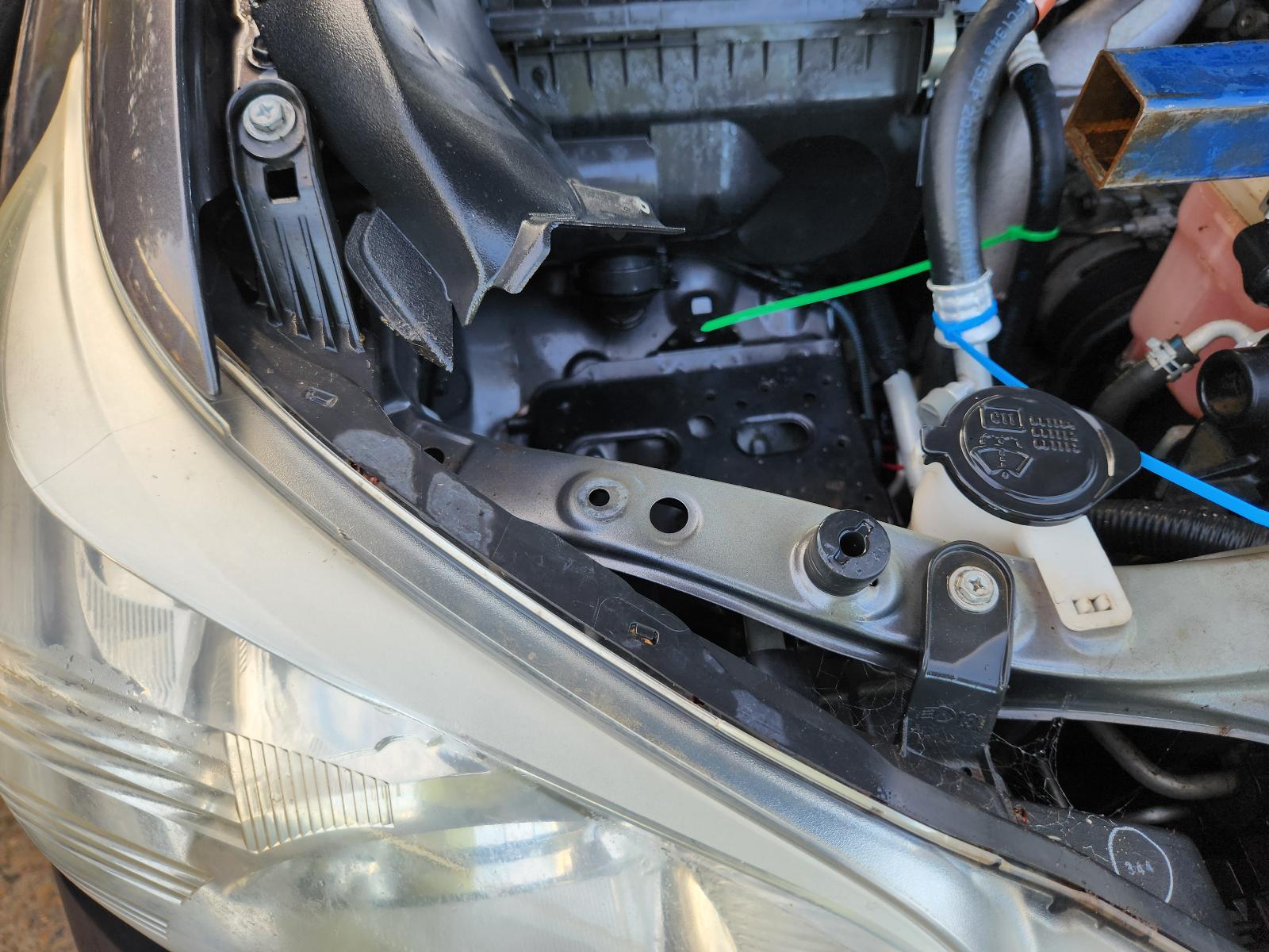 View Toyota Prado 2013 4 Door Station Wagon