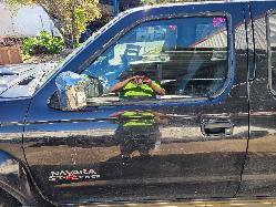 View Nissan Navara 2013 4 Door Utility