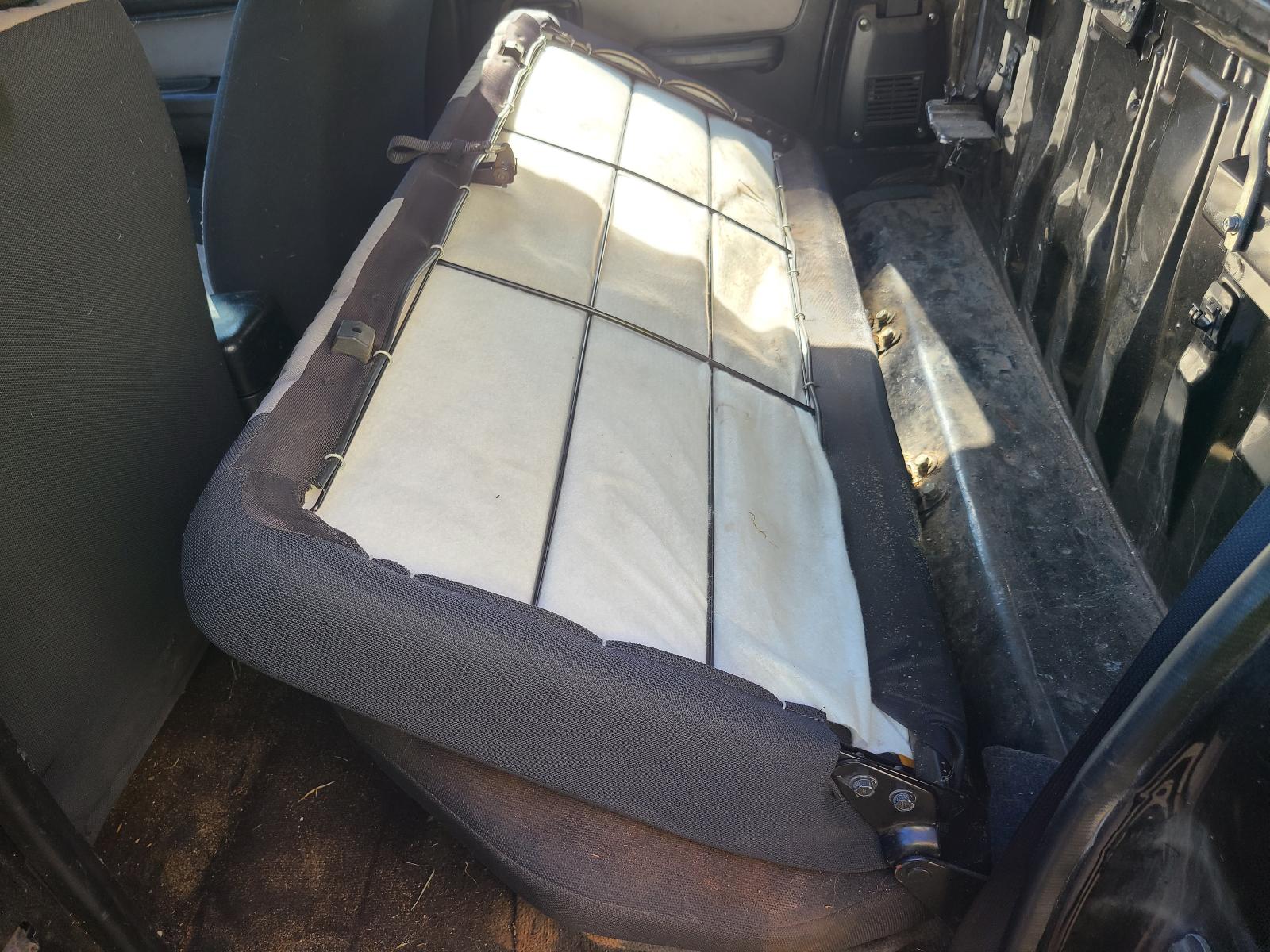 View Nissan Navara 2013 4 Door Utility