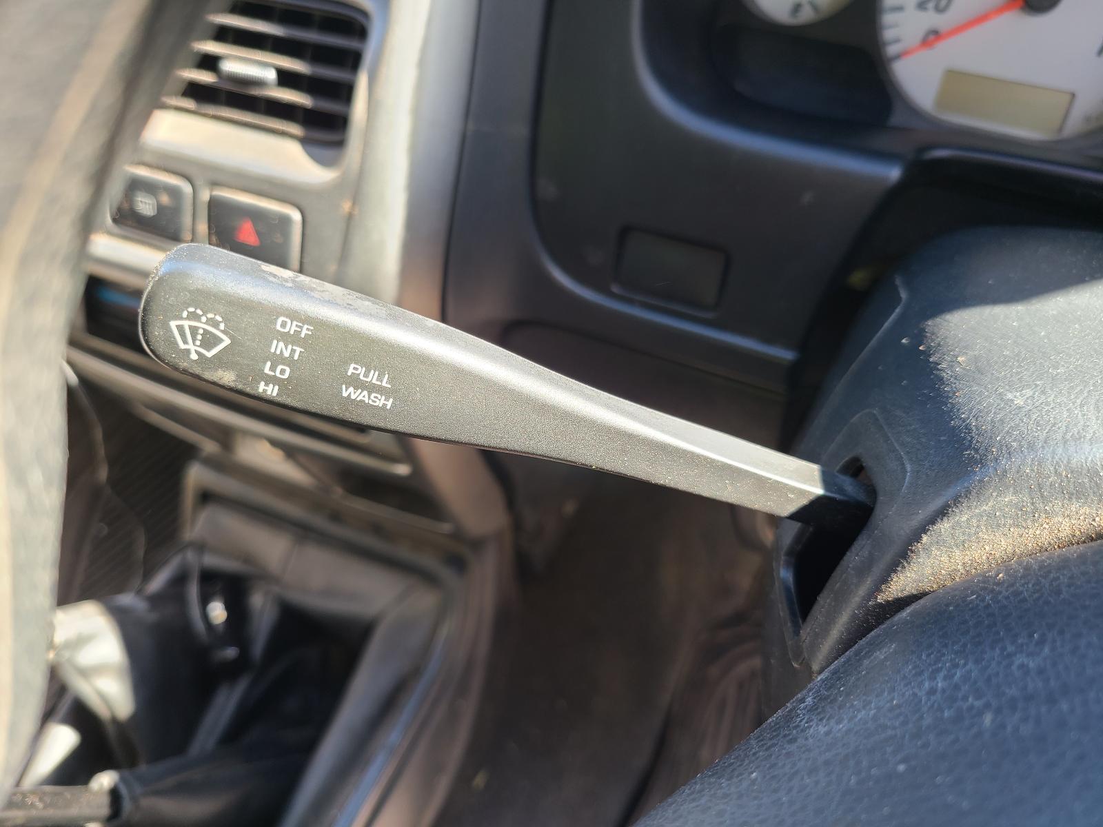 View Nissan Navara 2013 4 Door Utility