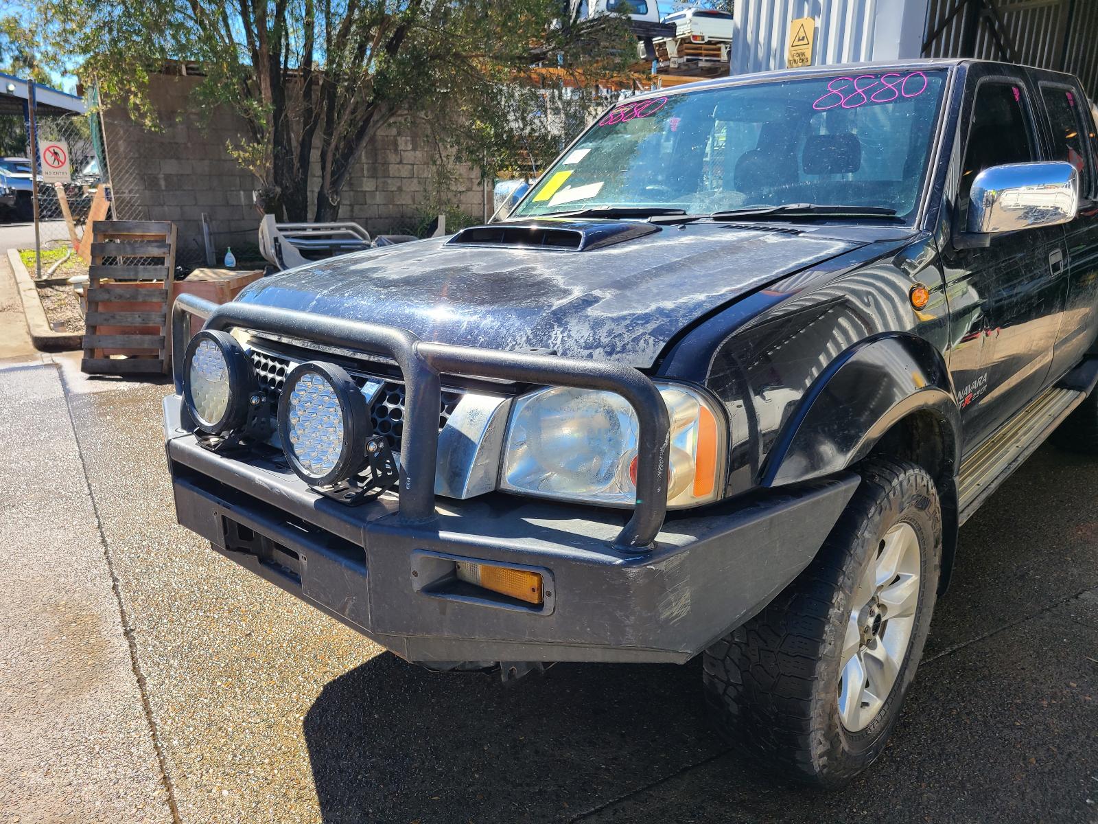 View Nissan Navara 2013 4 Door Utility