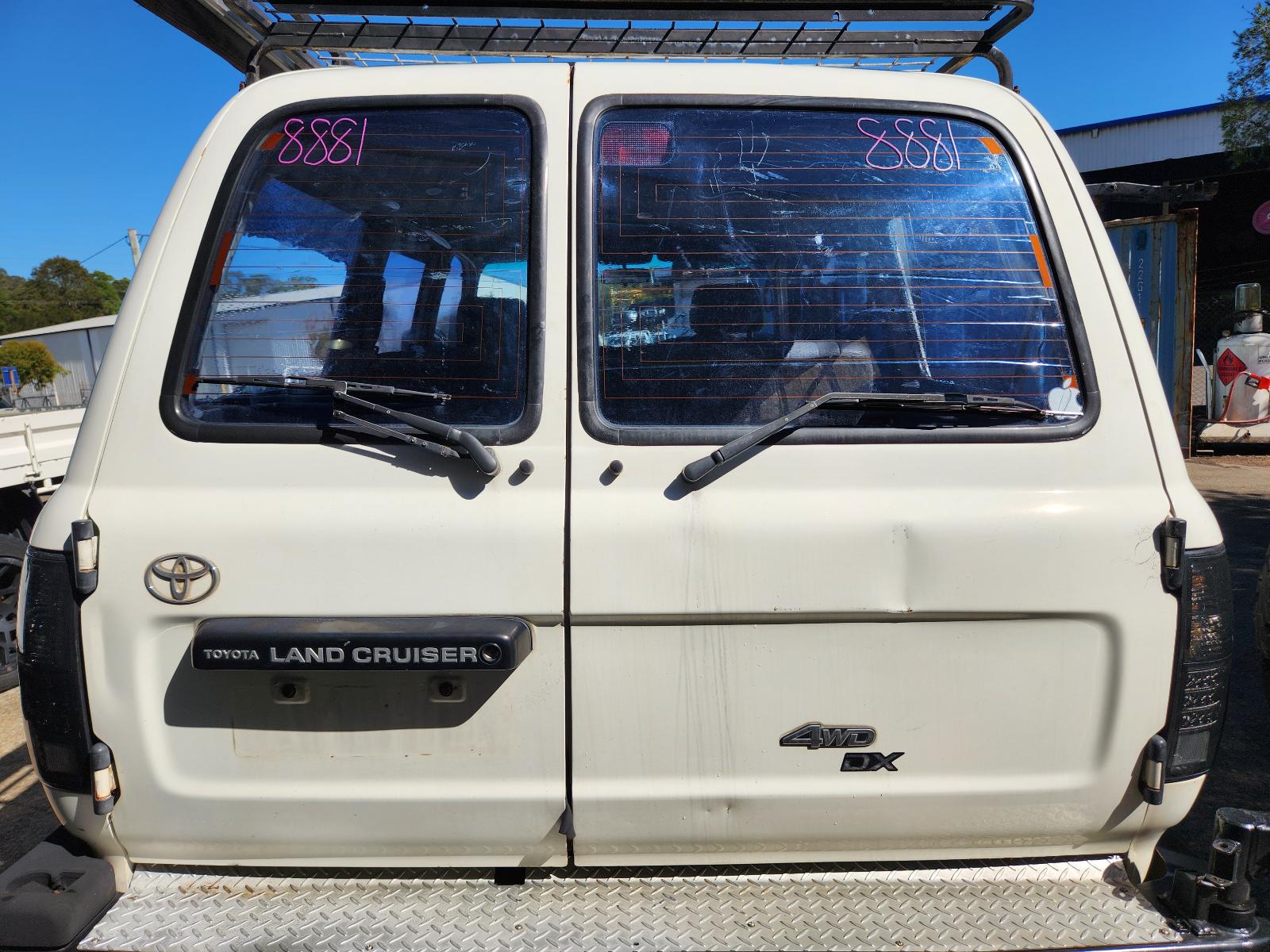 View Toyota Landcruiser 1995 4 Door Station Wagon