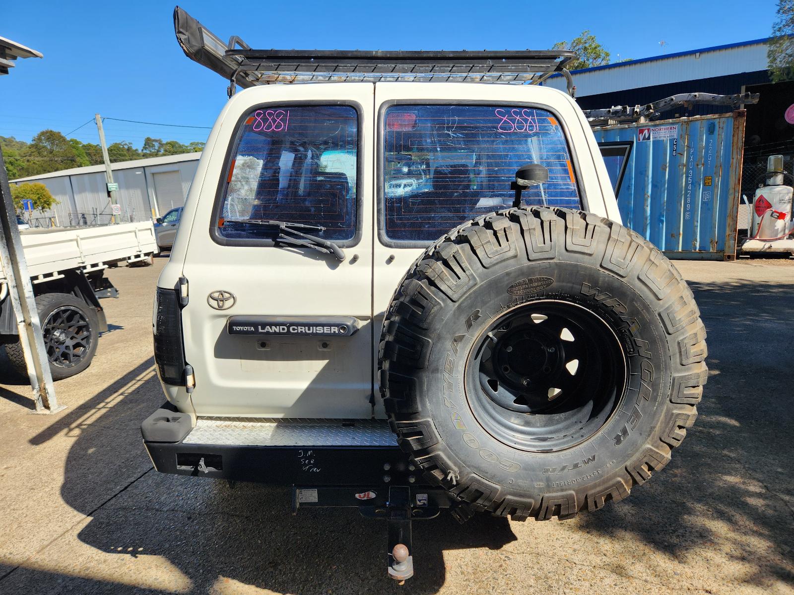 View Toyota Landcruiser 1995 4 Door Station Wagon