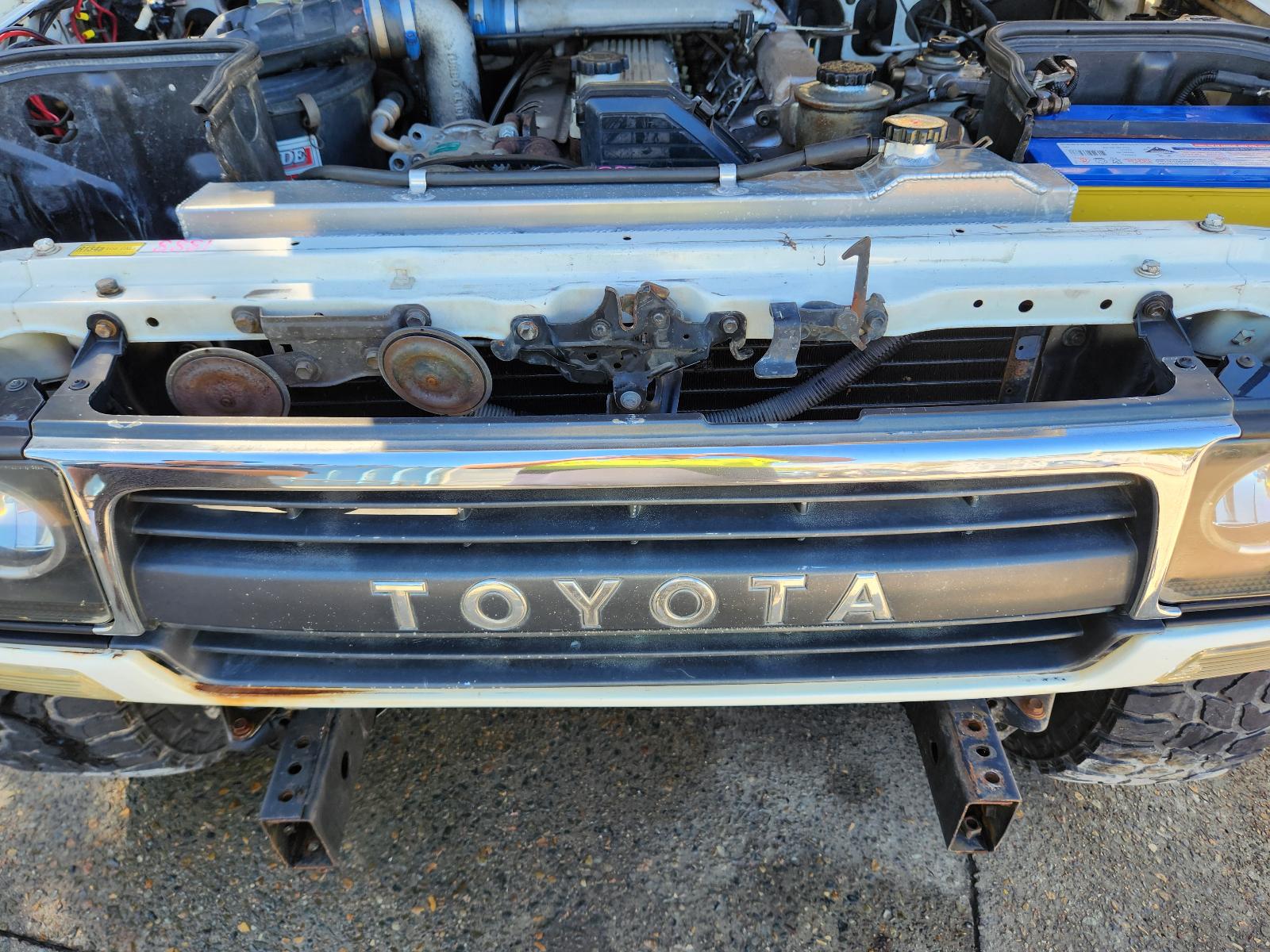 View Toyota Landcruiser 1995 4 Door Station Wagon