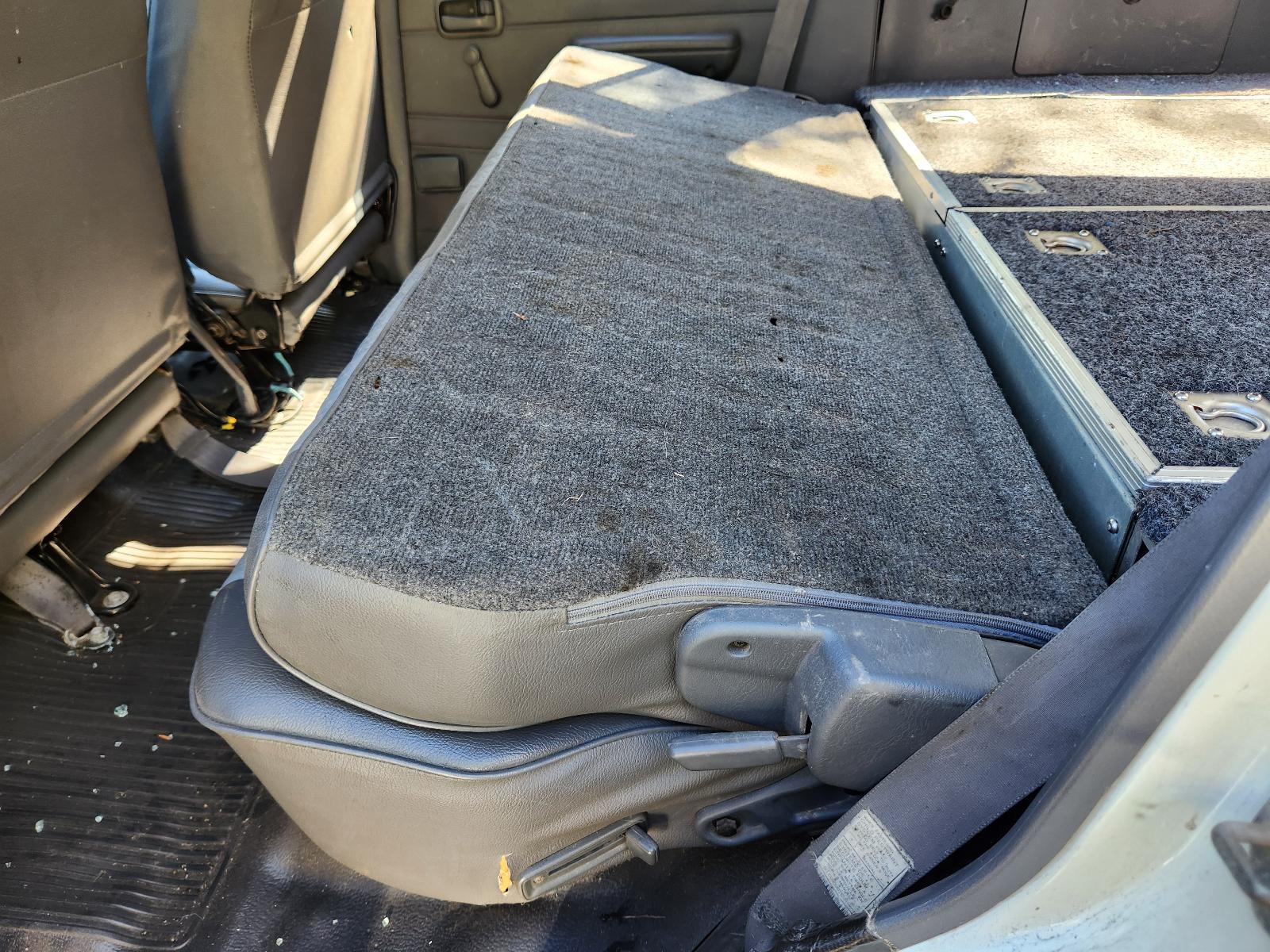 View Toyota Landcruiser 1995 4 Door Station Wagon