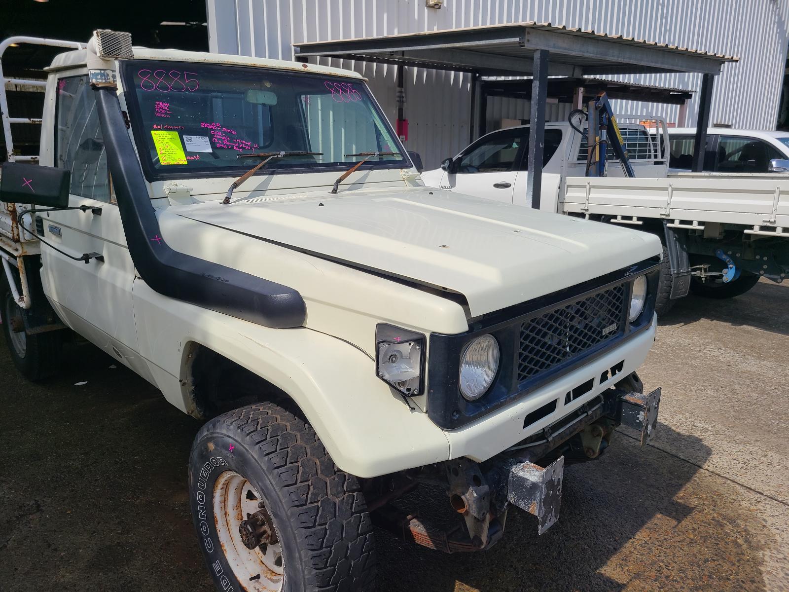 View Toyota Landcruiser 1985 2 Door Utility