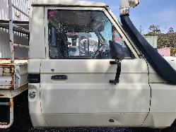 View Toyota Landcruiser 1985 2 Door Utility