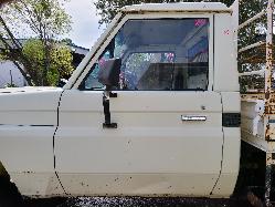 View Toyota Landcruiser 1985 2 Door Utility