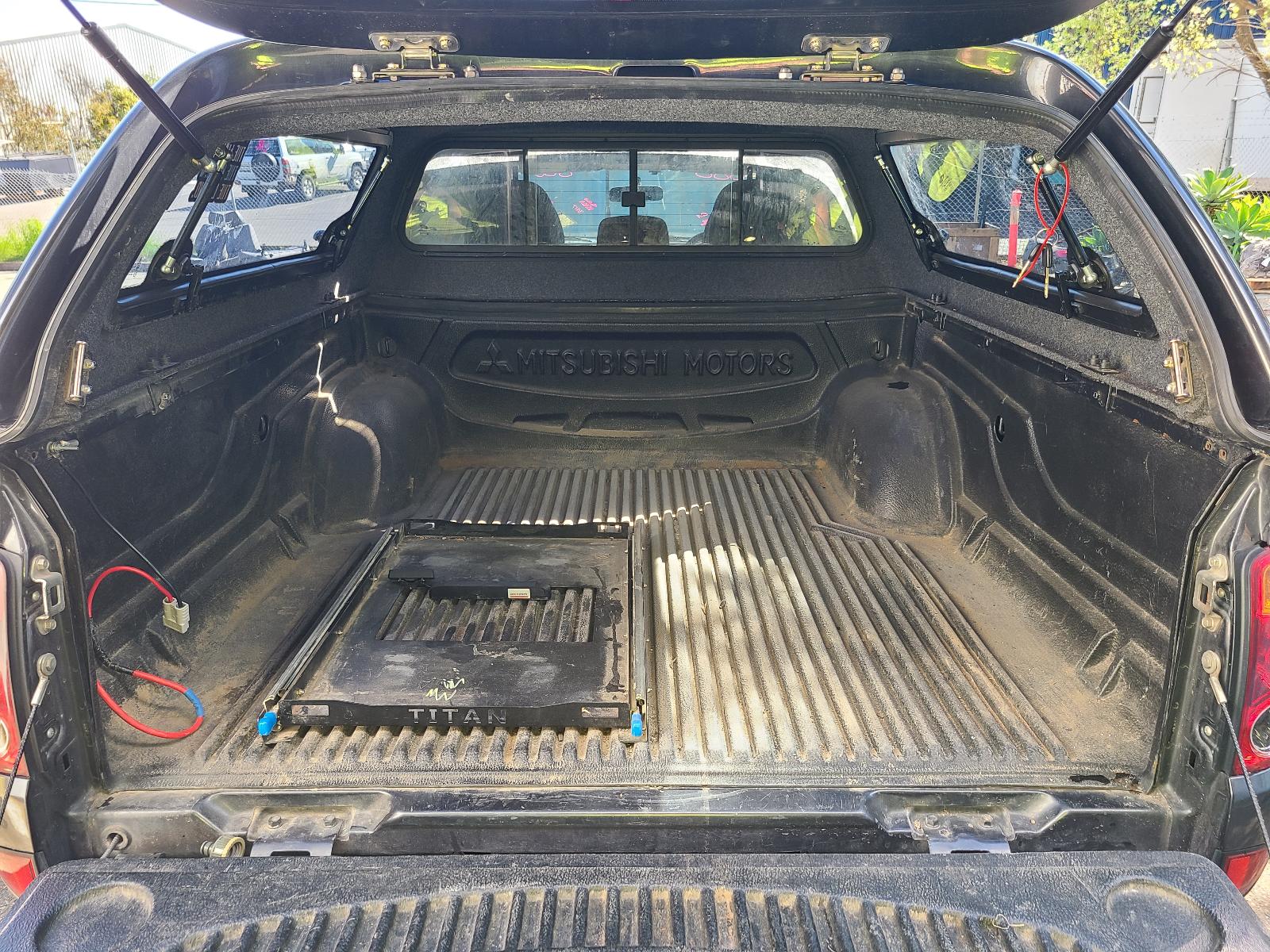 View Mitsubishi Triton 2013 4 Door Utility