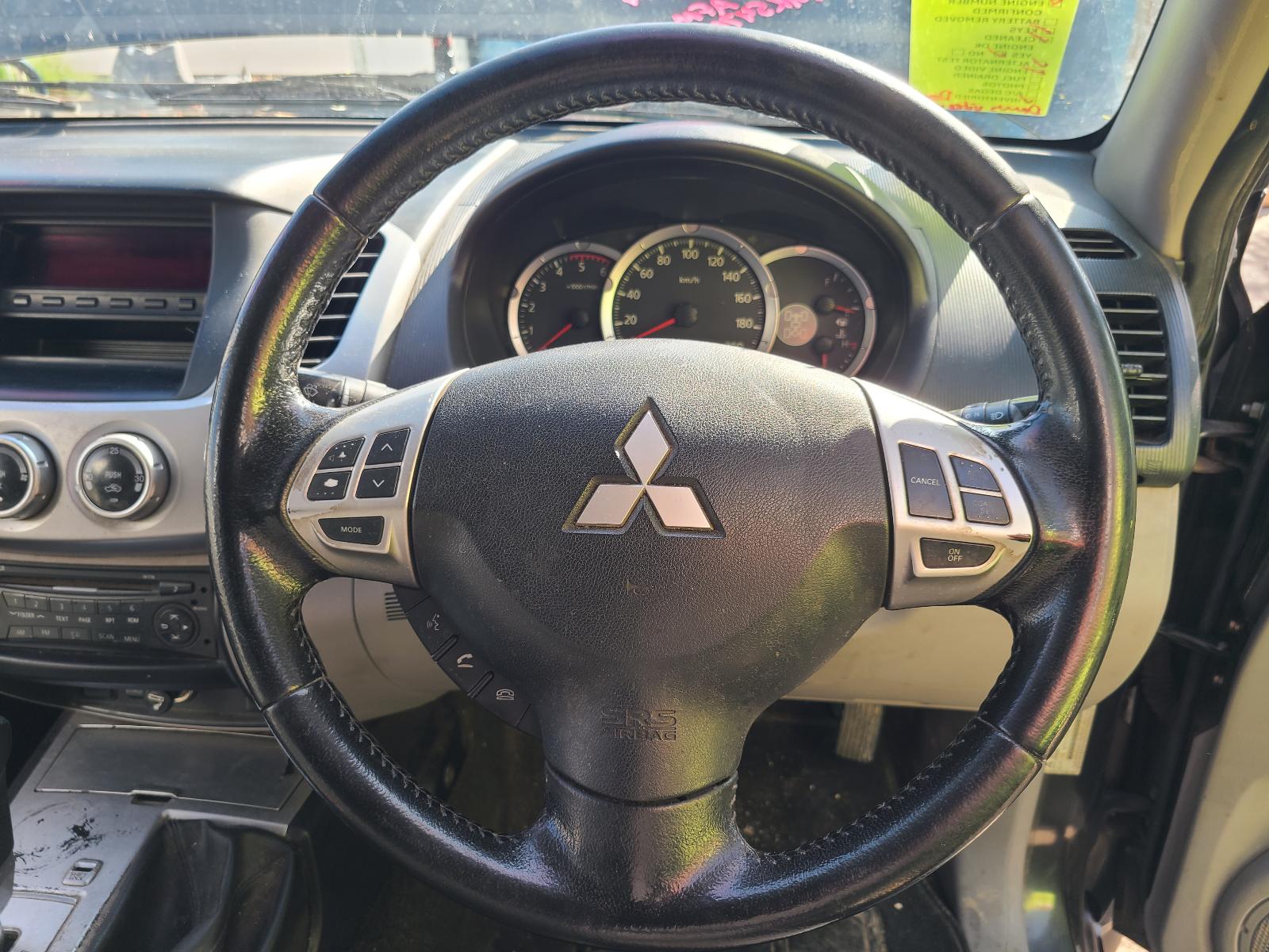 View Mitsubishi Triton 2013 4 Door Utility