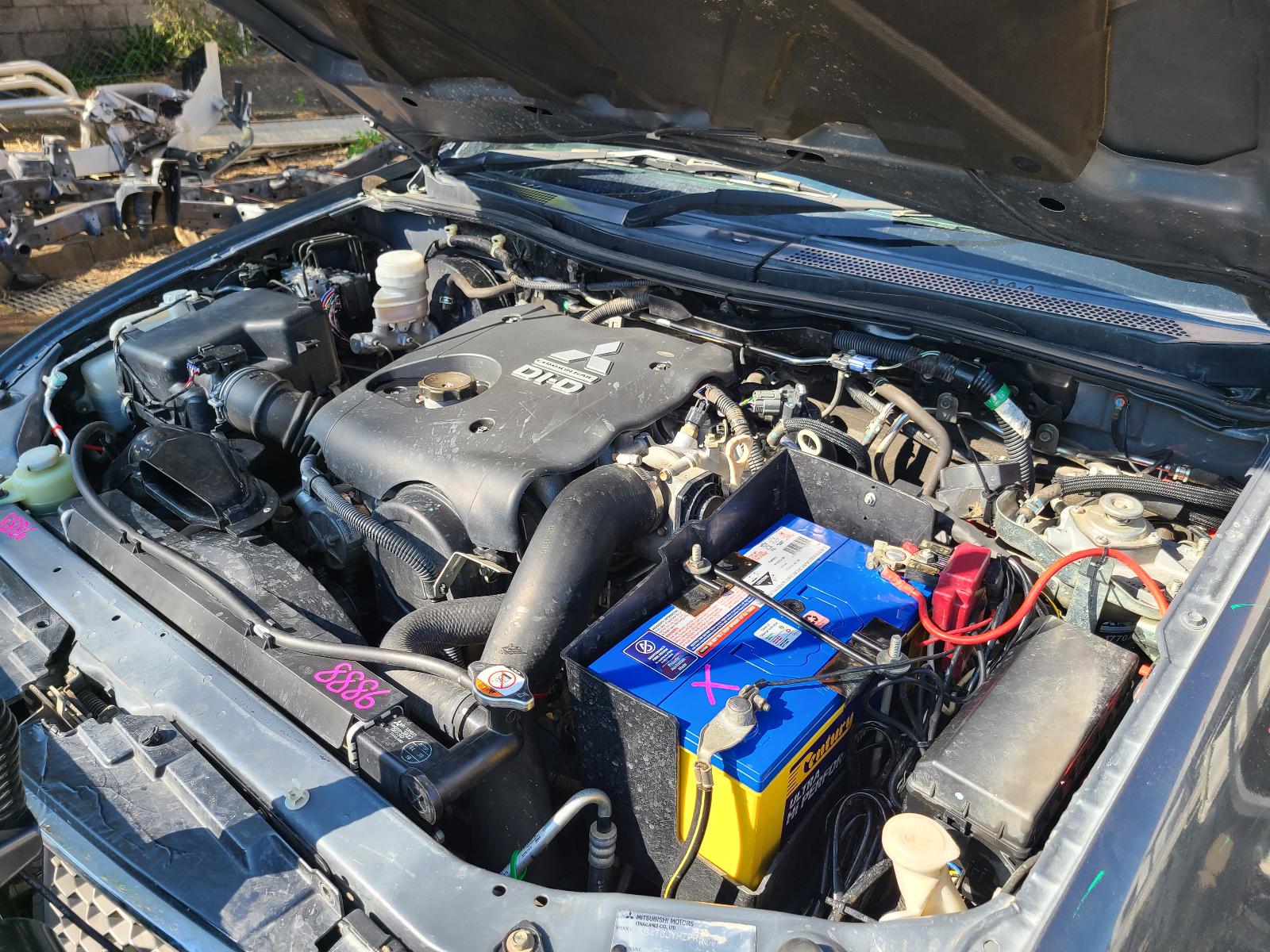 View Mitsubishi Triton 2013 4 Door Utility