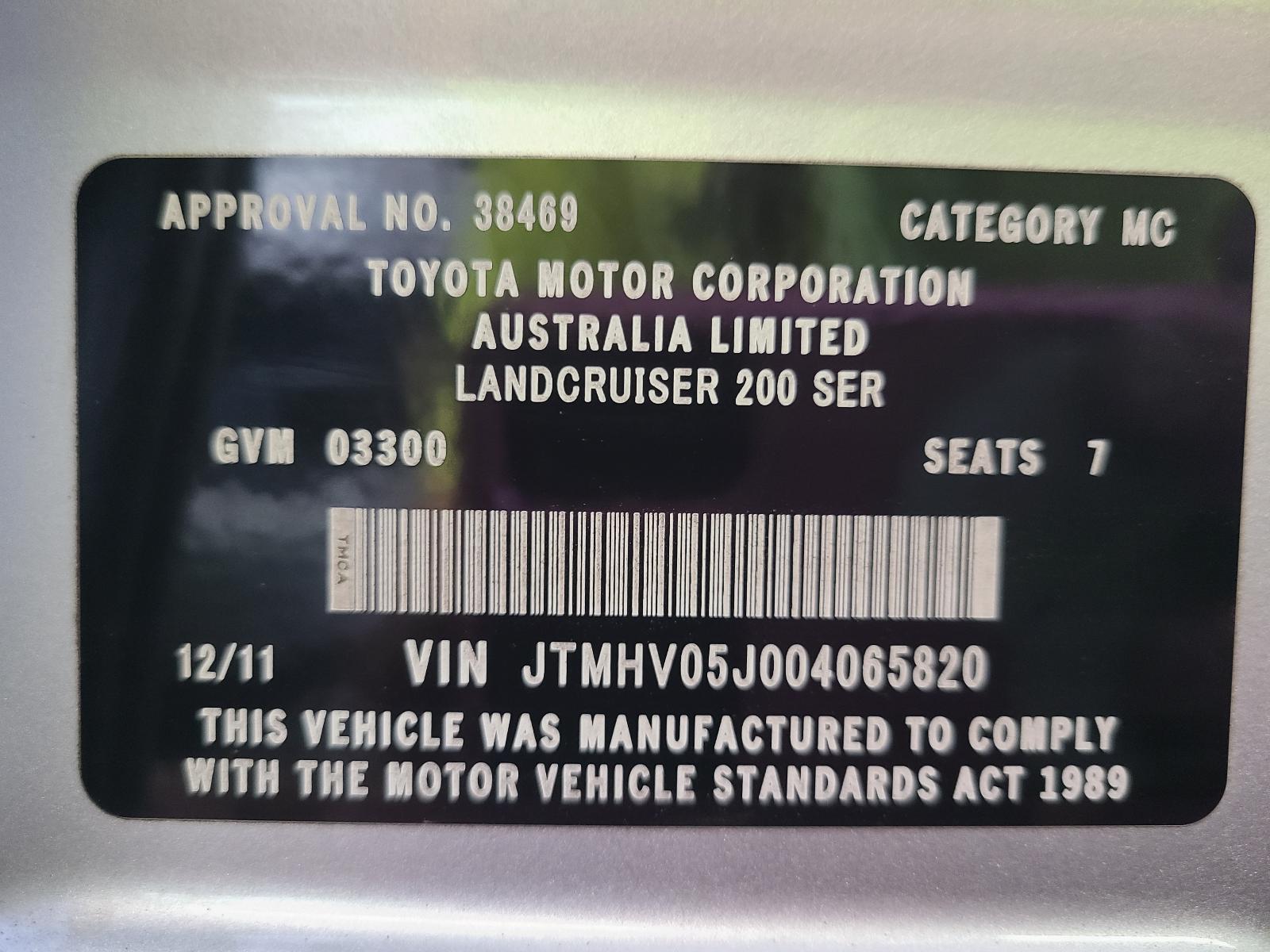 View Toyota Landcruiser 2011  