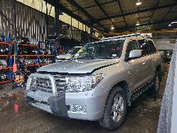 View Toyota Landcruiser 2011  