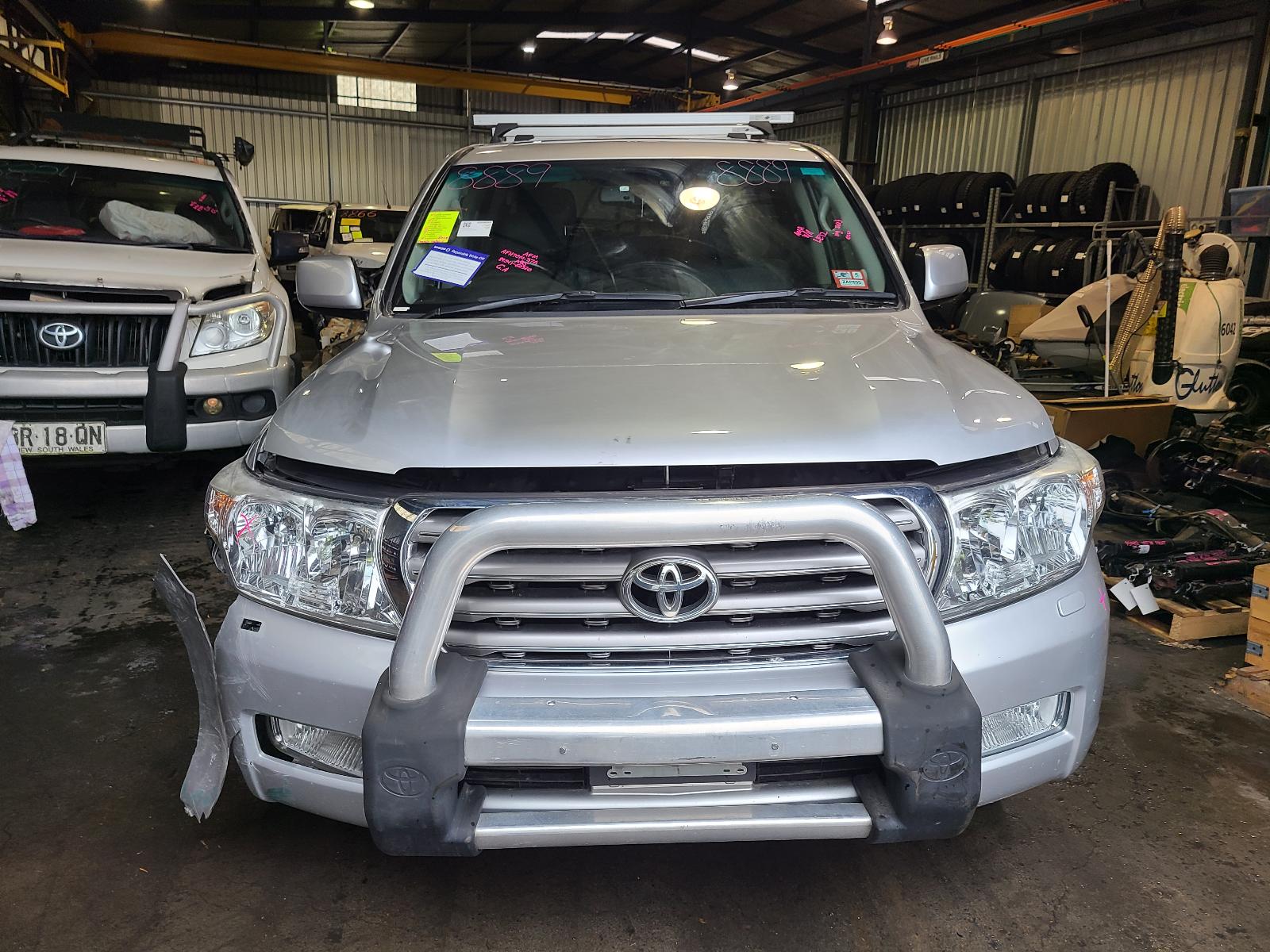 View Toyota Landcruiser 2011  