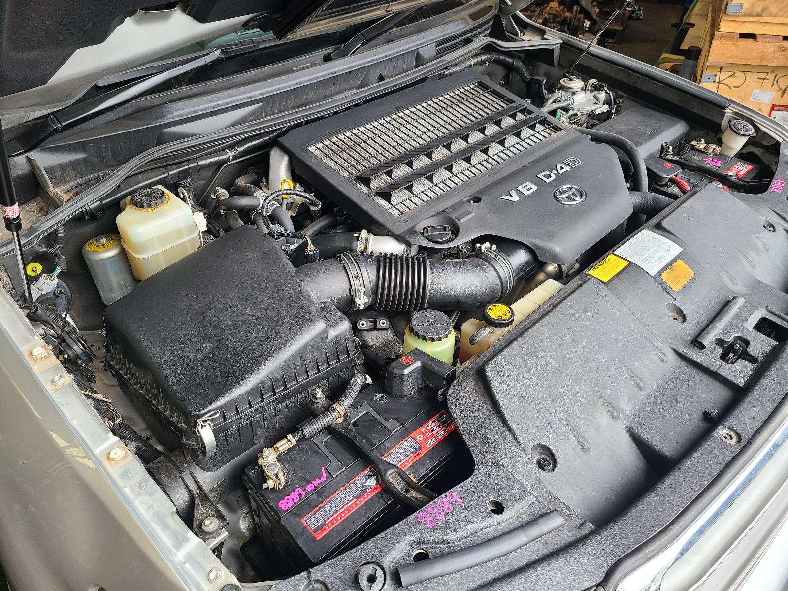 View Toyota Landcruiser 2011  