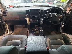 View Toyota Landcruiser 2011  